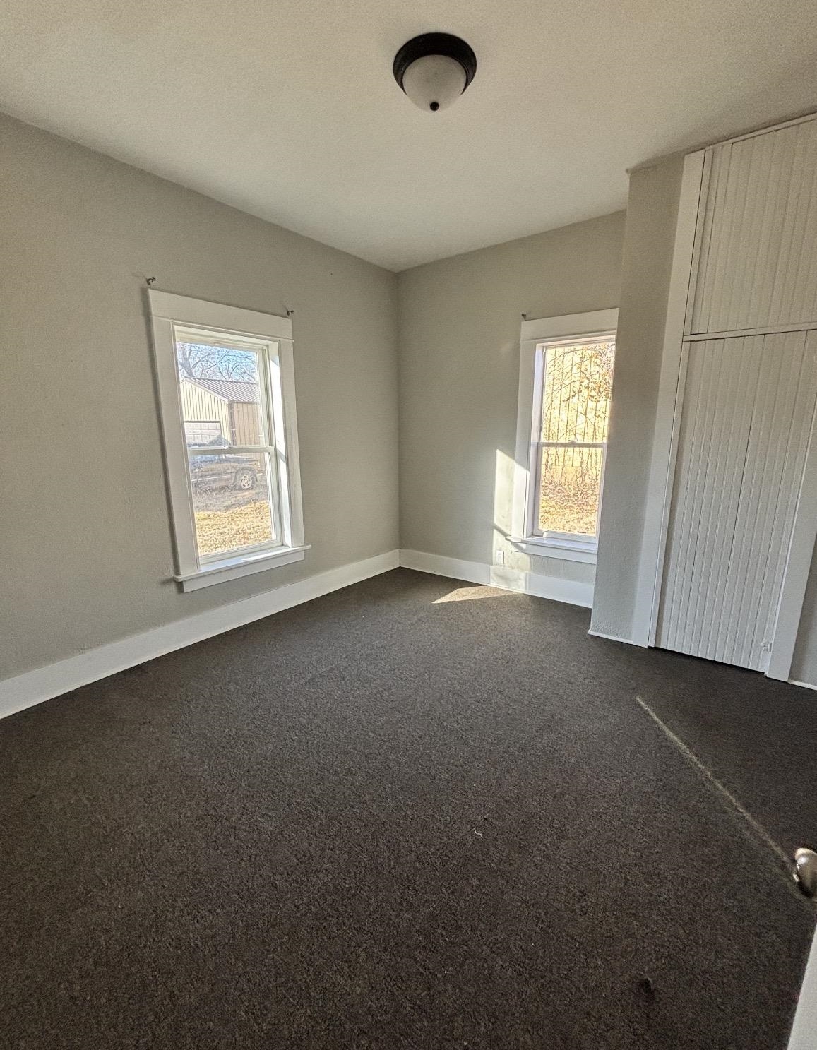 1424 E 1st Avenue Winfield KS 67156