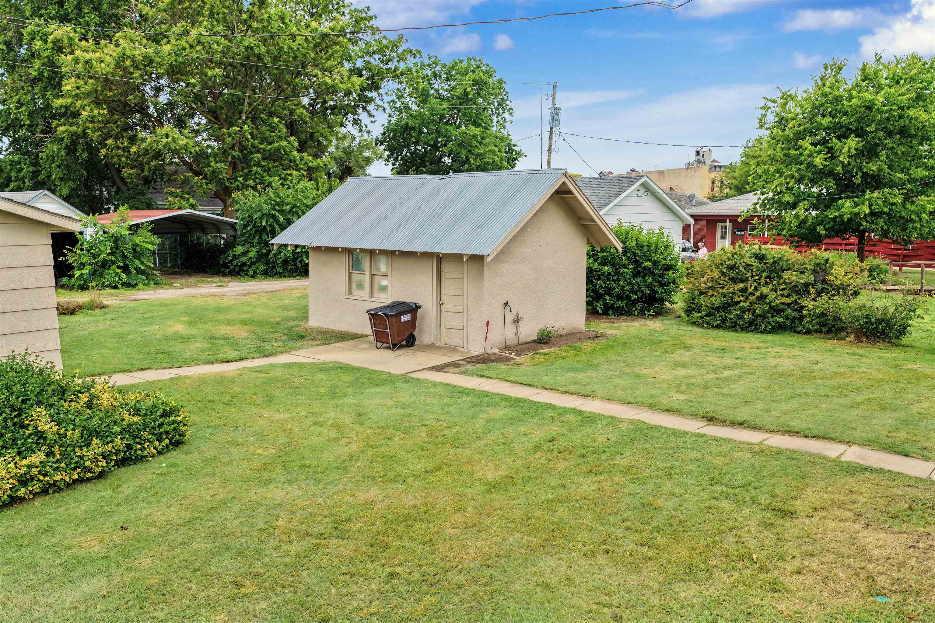 311 24th Street Wilson KS 67490