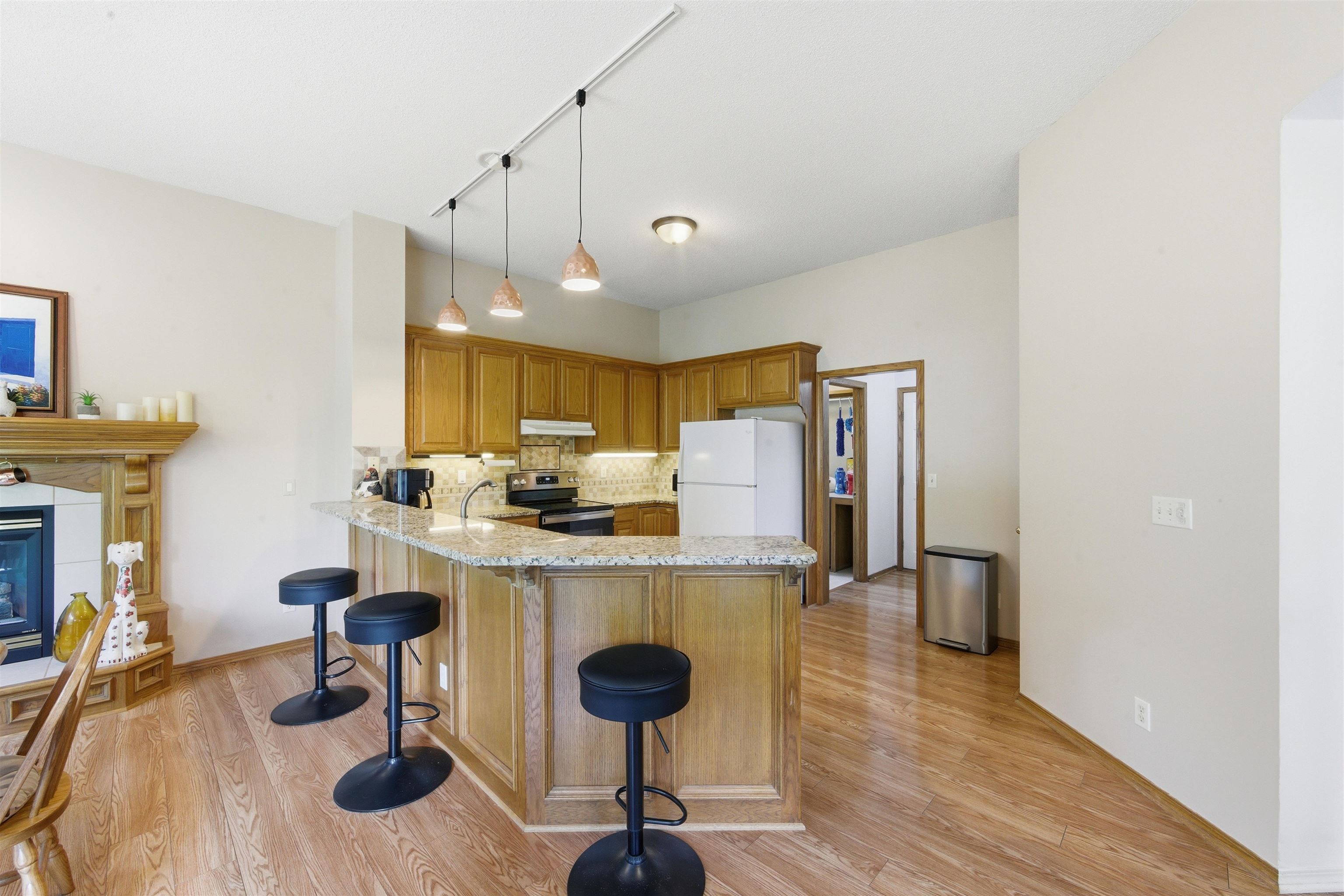 857 N Crest Court Wichita KS 67206