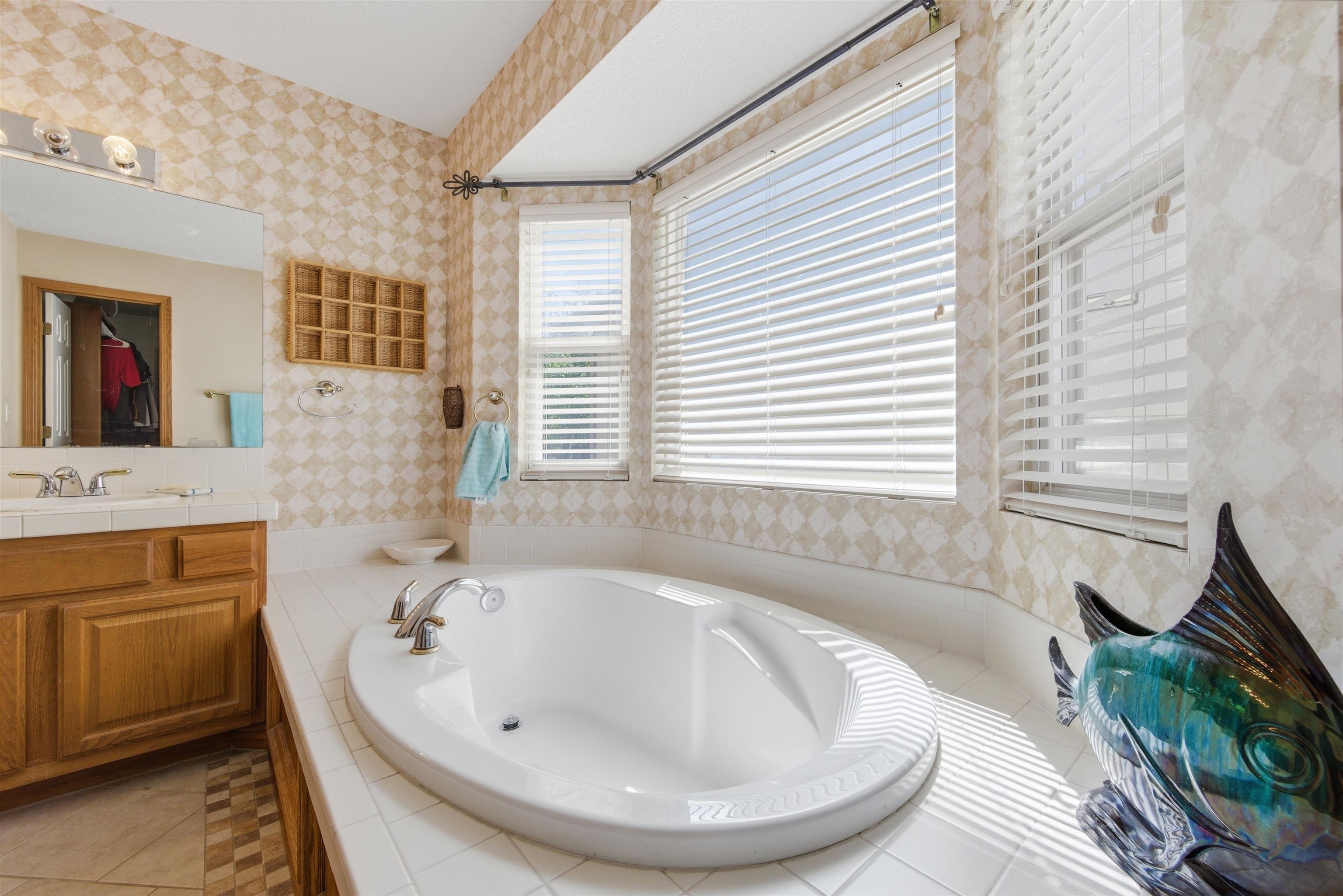 857 N Crest Court Wichita KS 67206