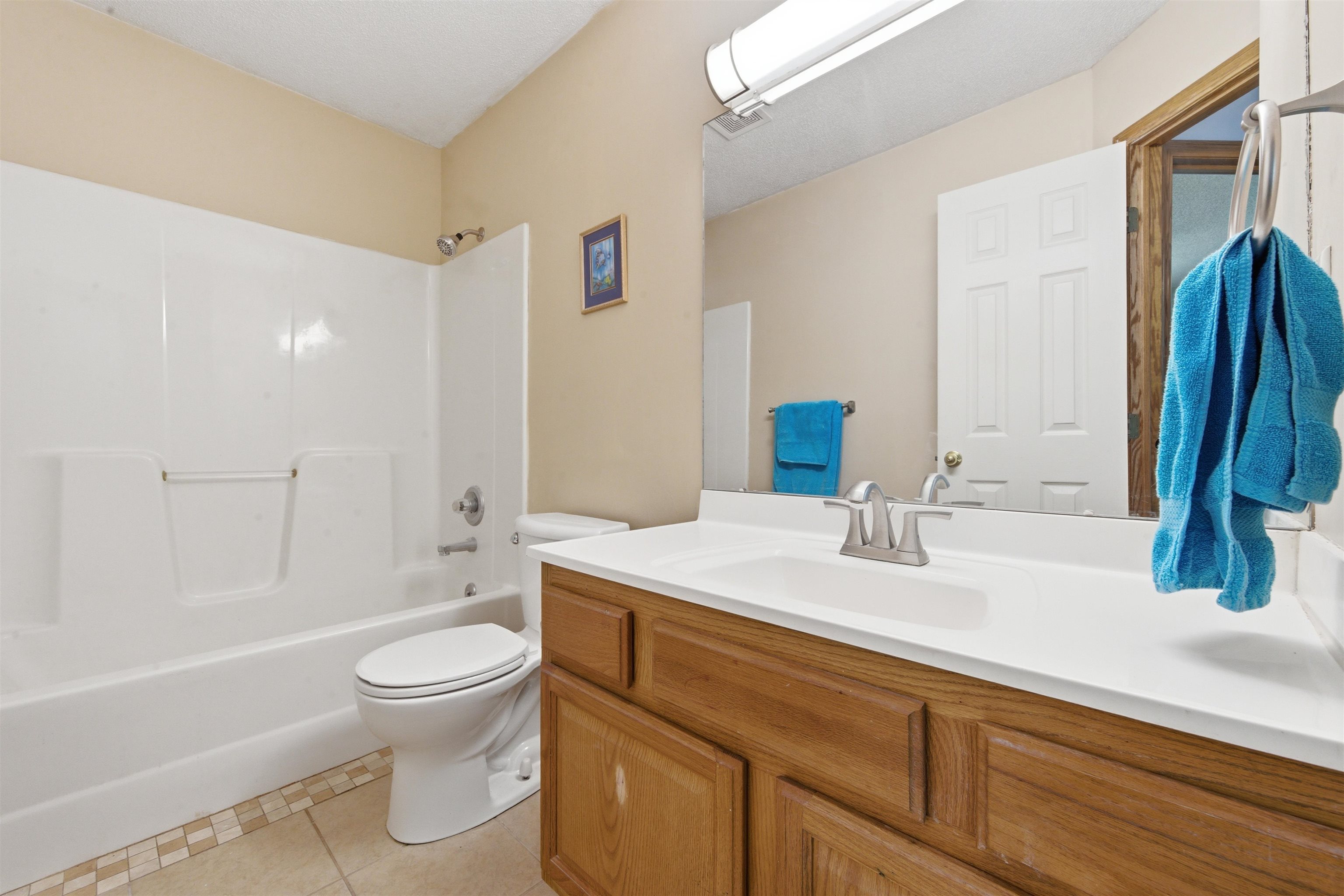 857 N Crest Court Wichita KS 67206