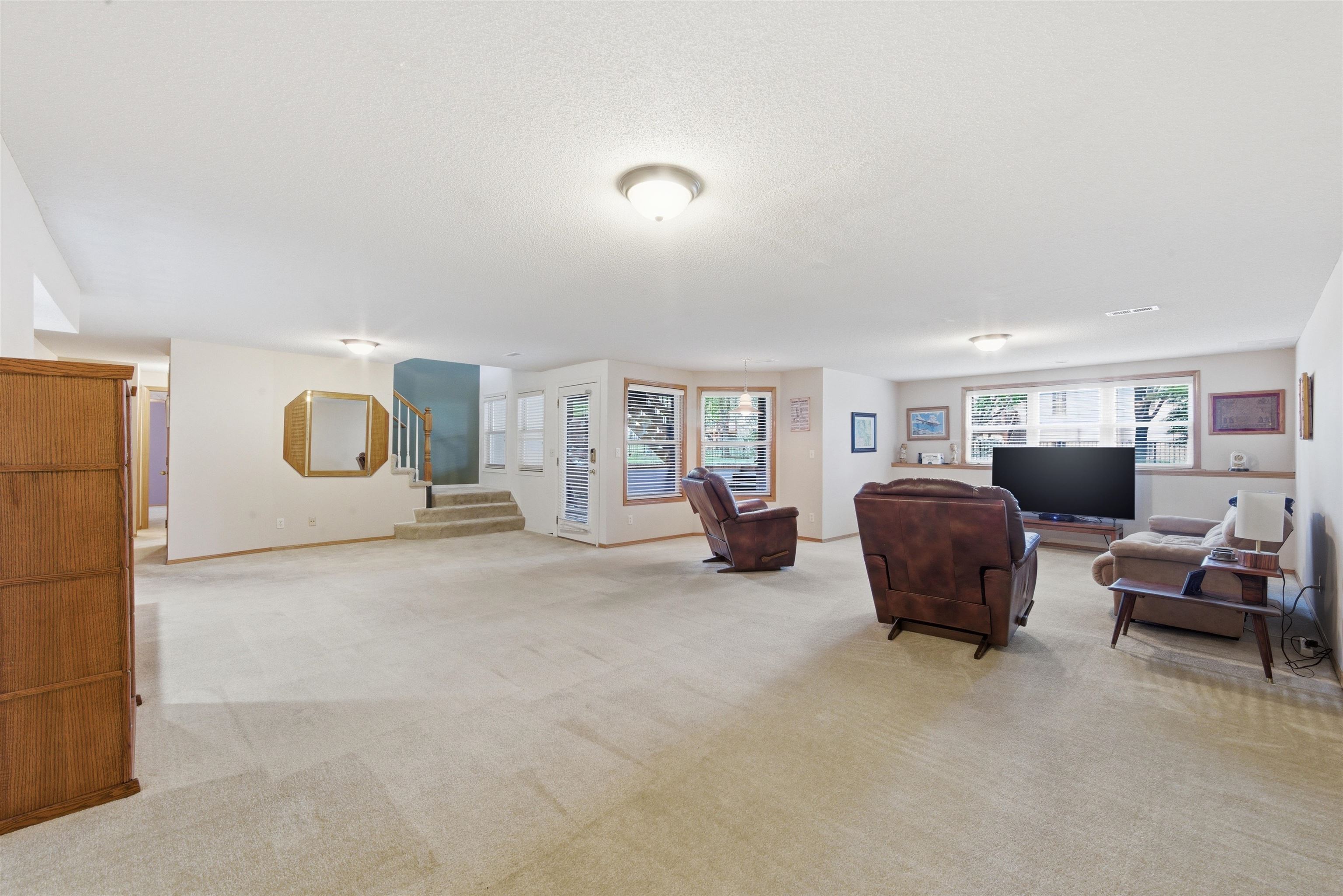 857 N Crest Court Wichita KS 67206