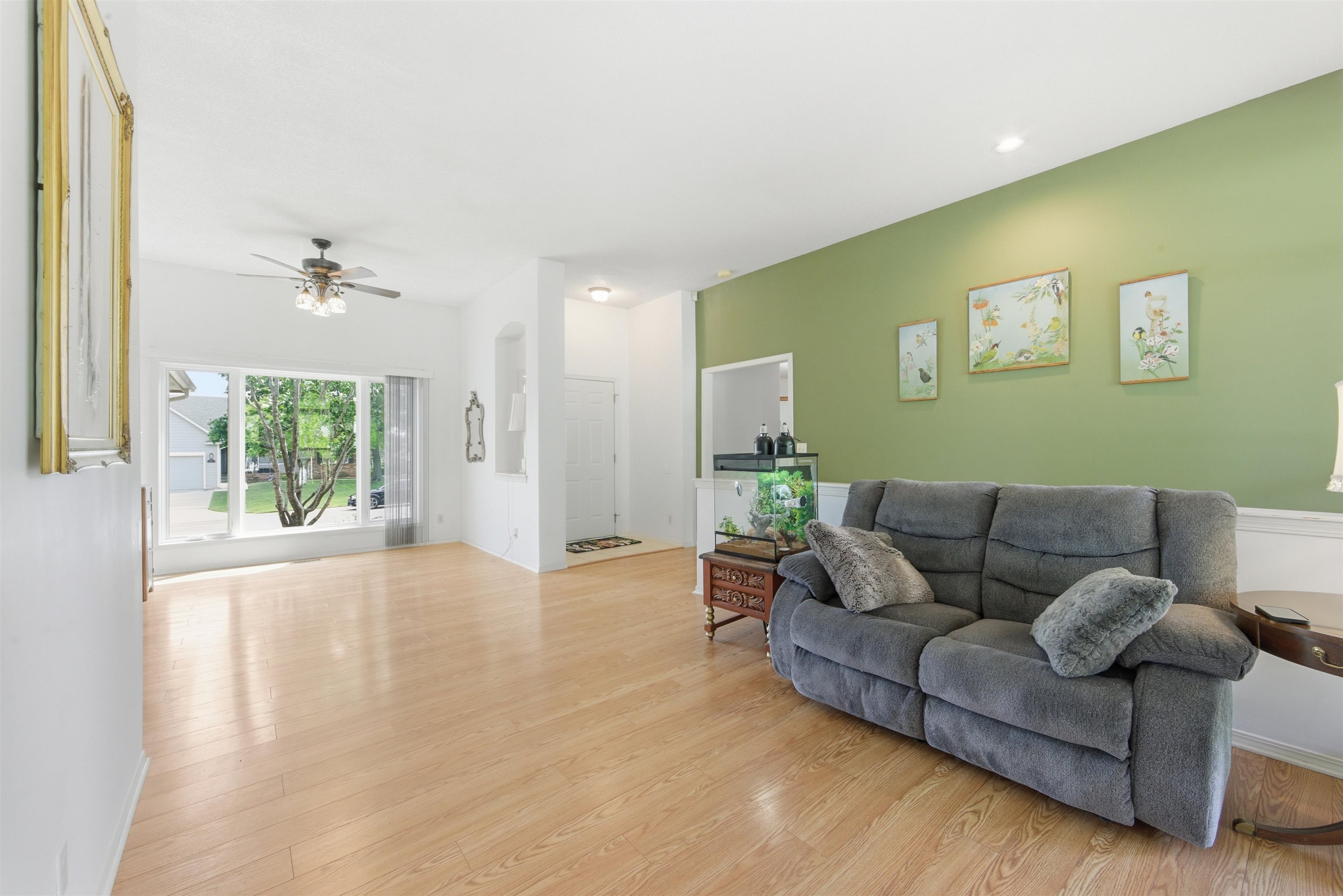857 N Crest Court Wichita KS 67206