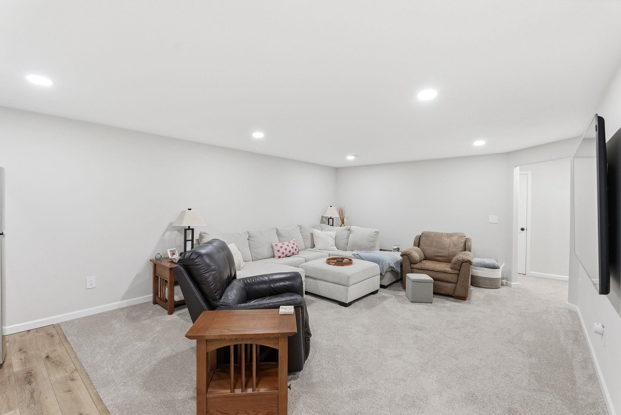 1702 N Kentucky Lane Wichita KS 67235