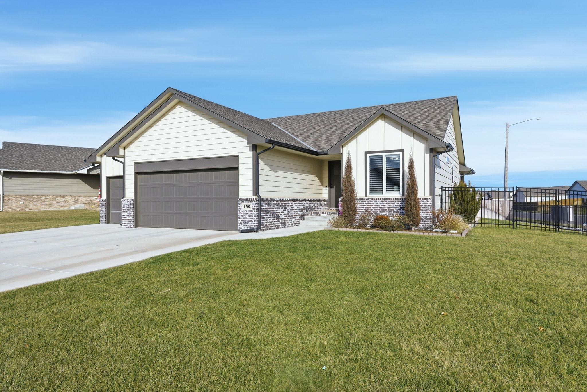 1702 N Kentucky Lane Wichita KS 67235