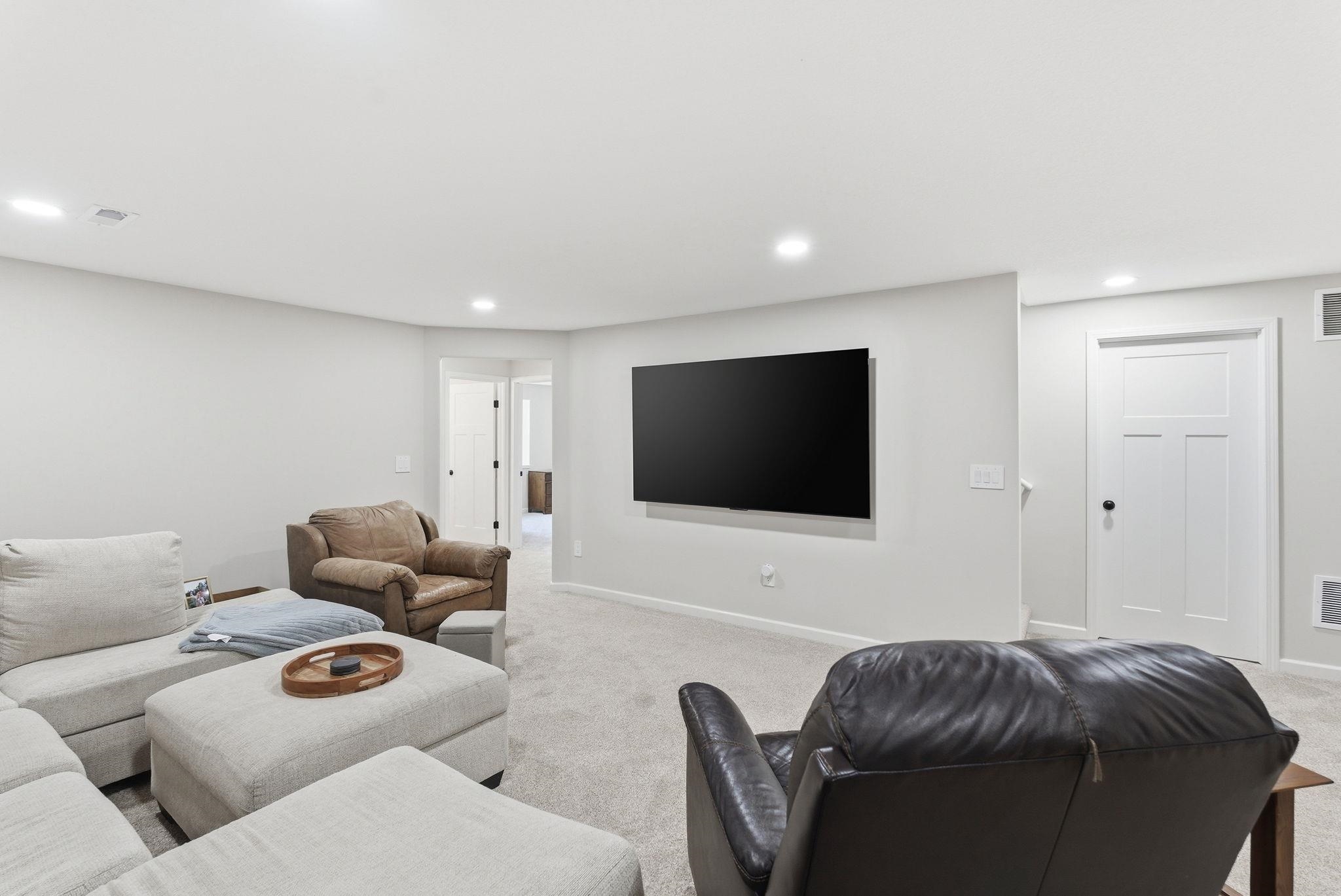 1702 N Kentucky Lane Wichita KS 67235