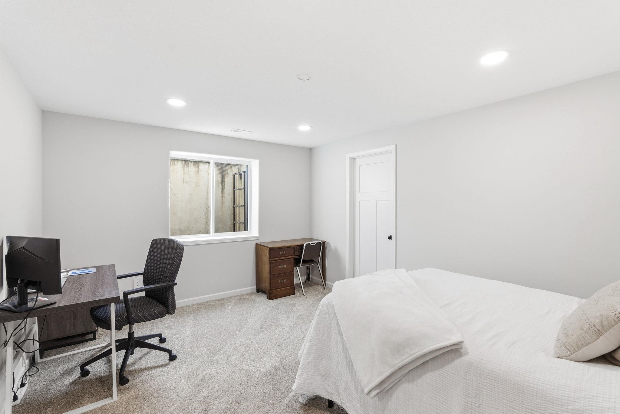 1702 N Kentucky Lane Wichita KS 67235