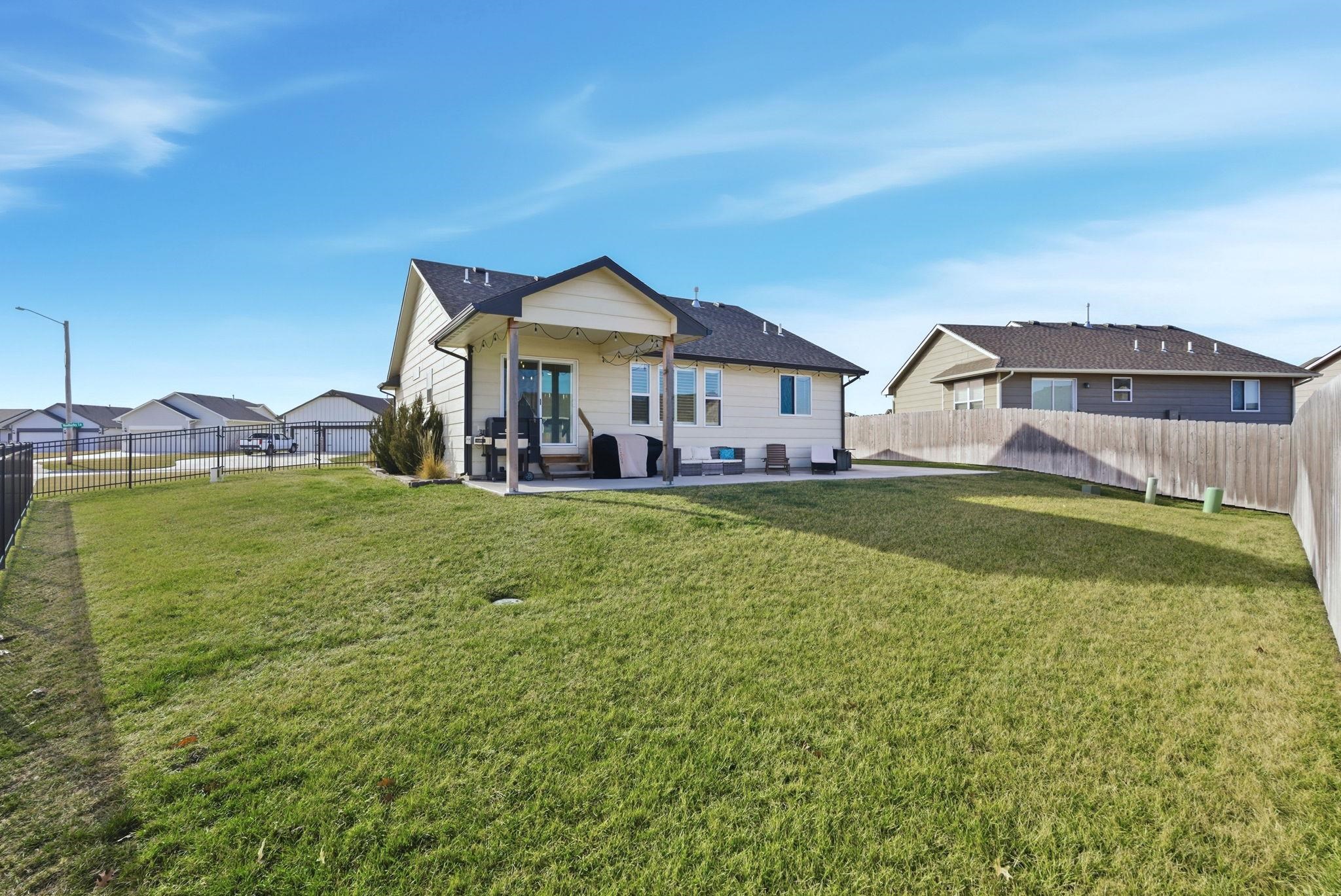 1702 N Kentucky Lane Wichita KS 67235