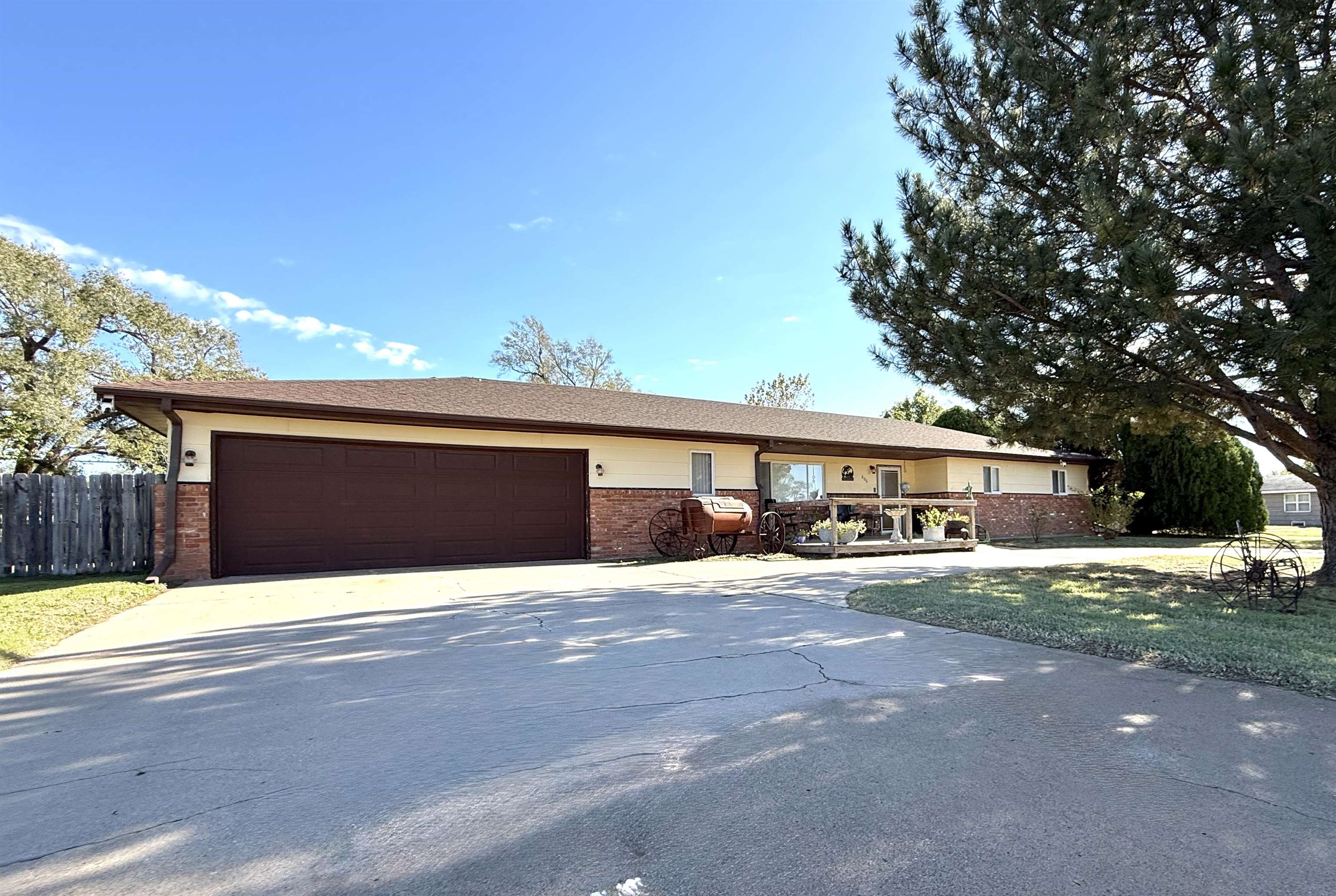 606 N Miller Attica KS 67009