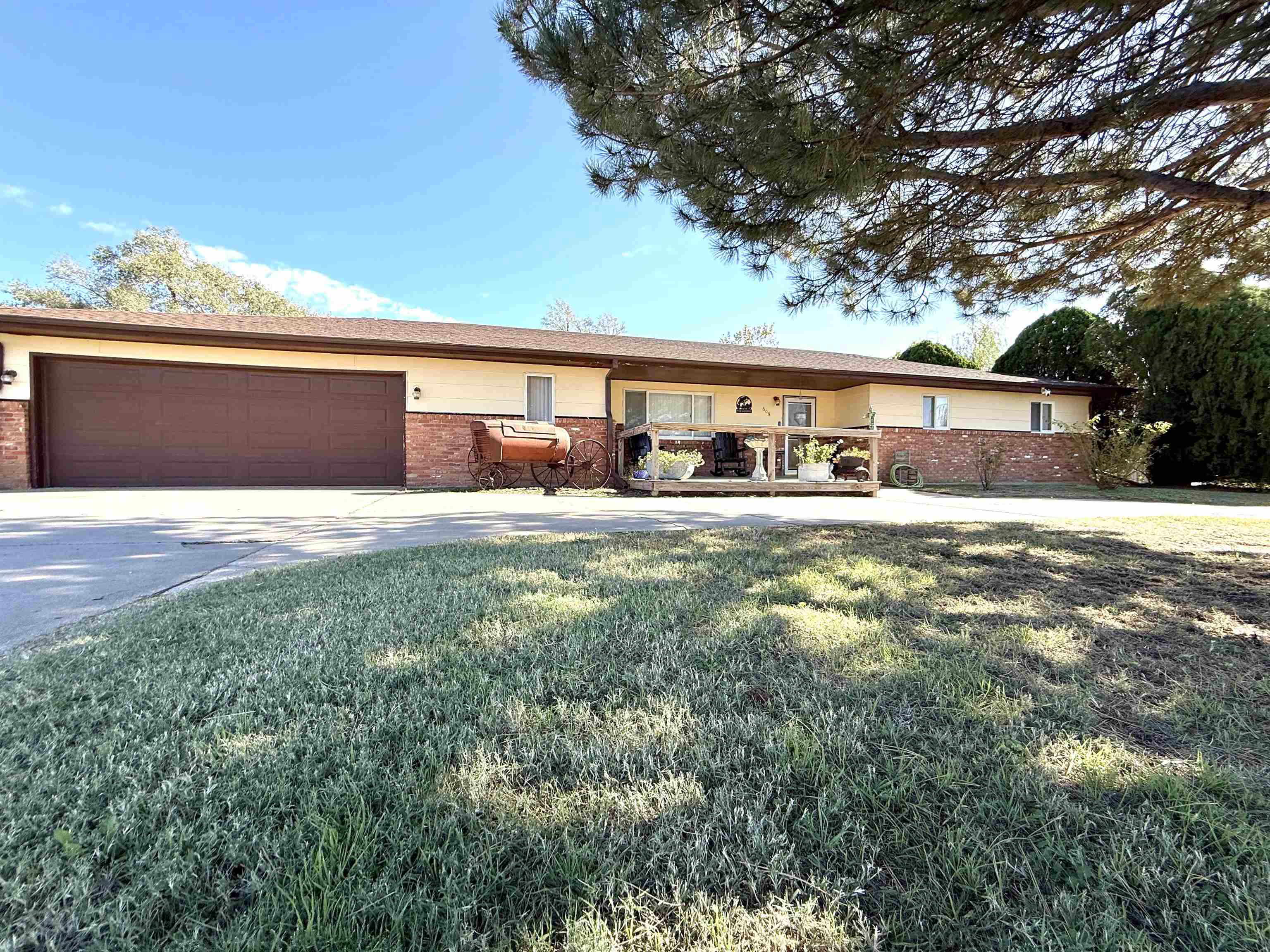 606 N Miller Attica KS 67009