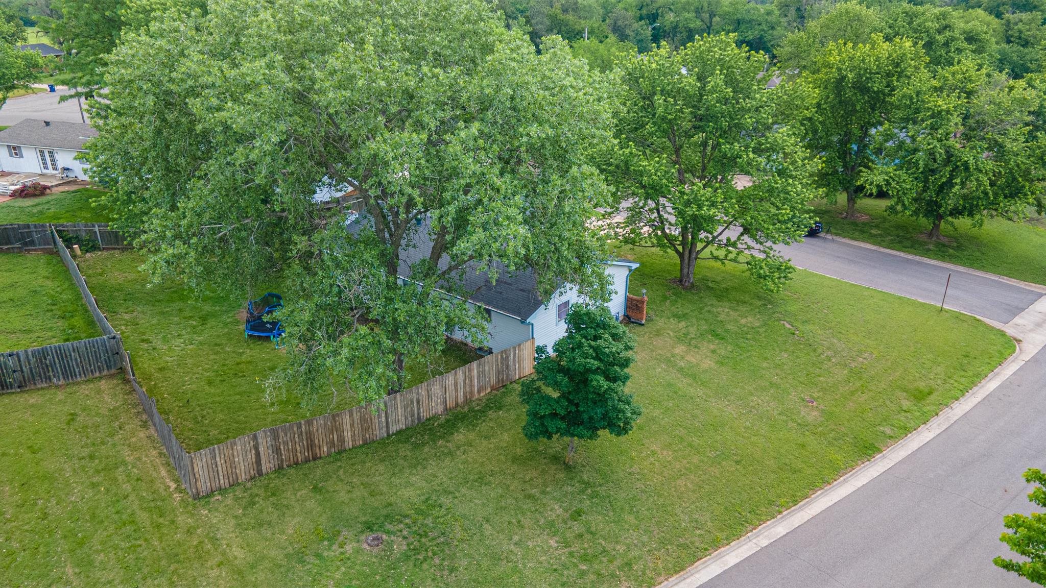 411 S Washington Street Belle Plaine KS 67013