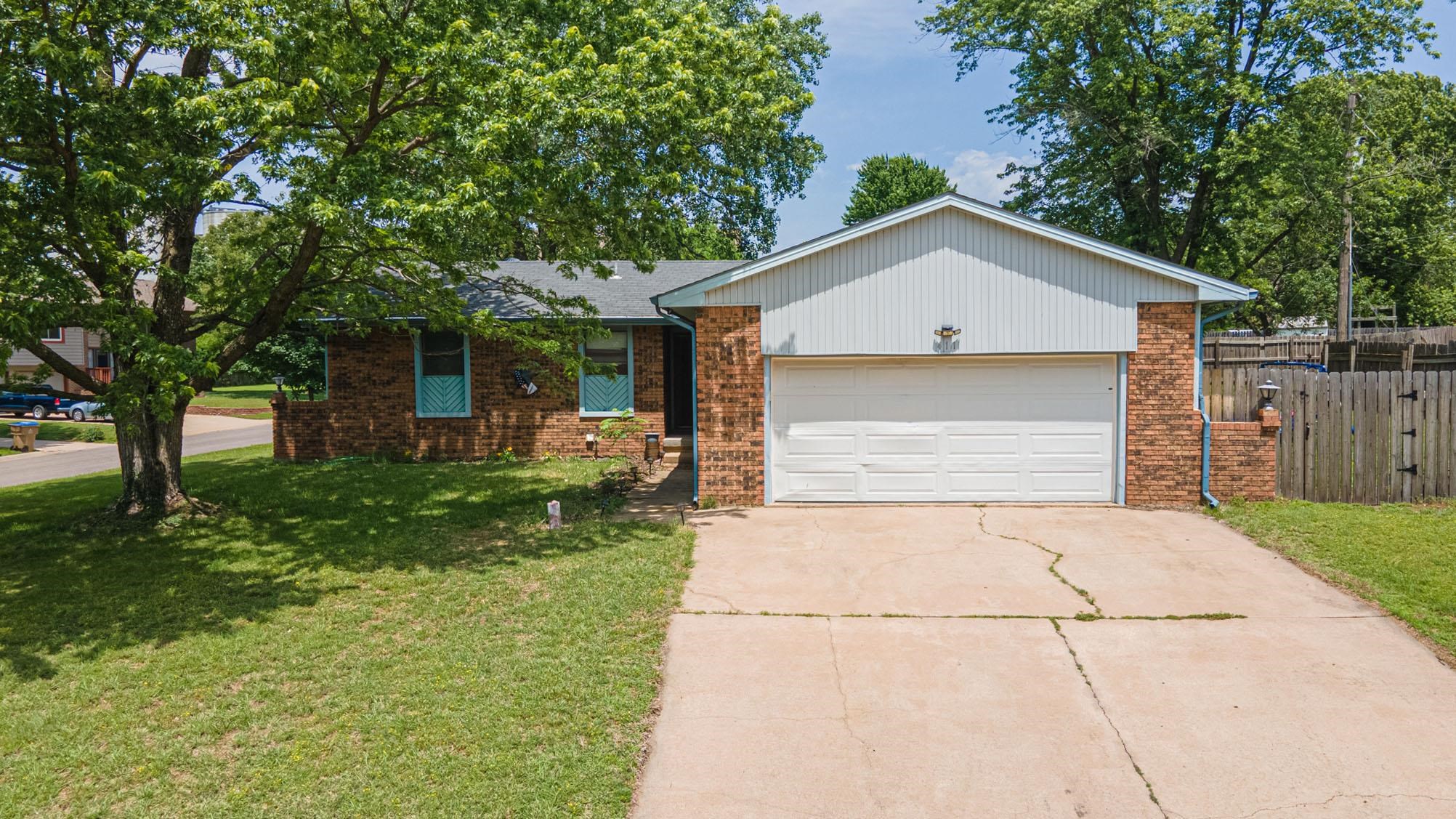 411 S Washington Street Belle Plaine KS 67013