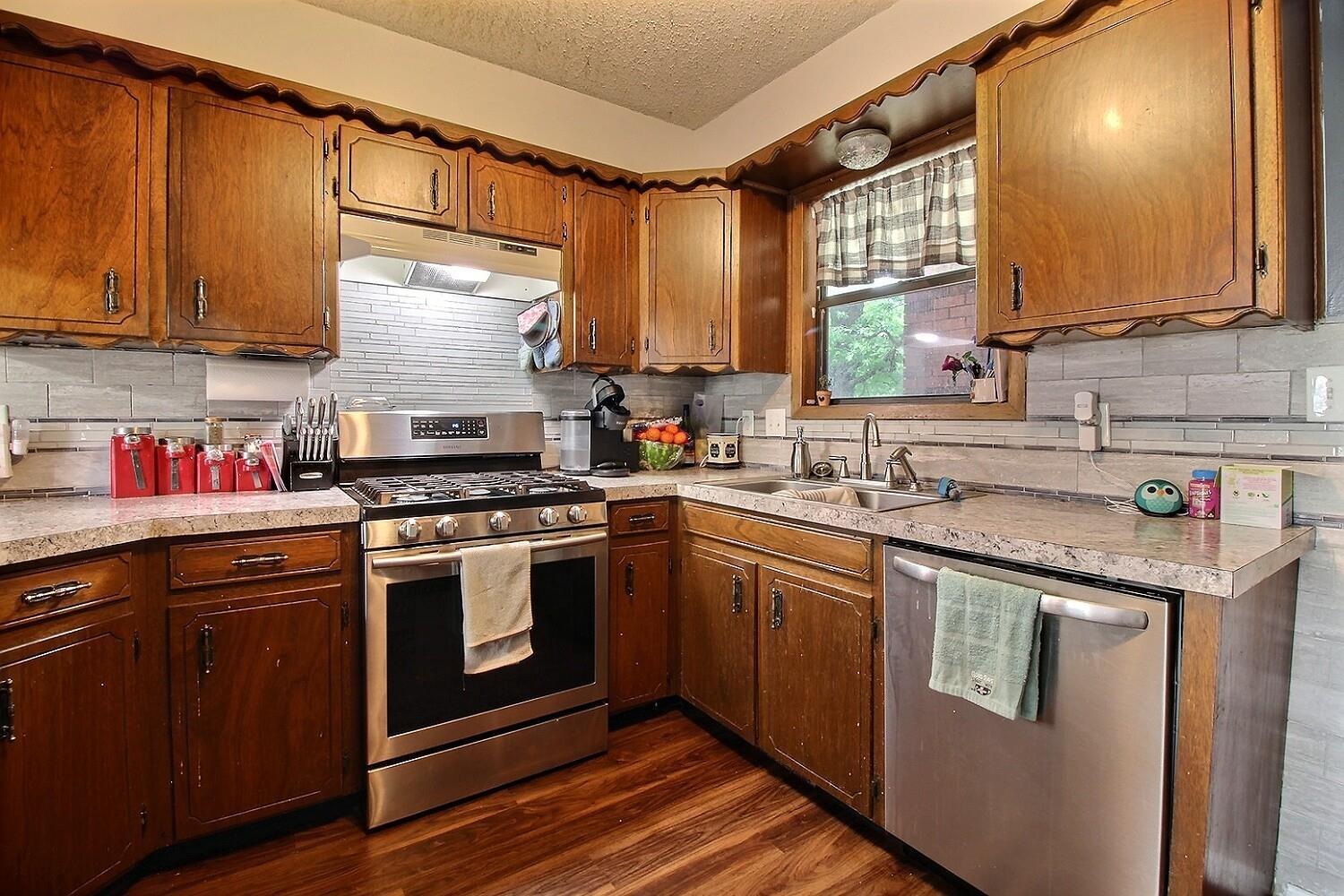 411 S Washington Street Belle Plaine KS 67013