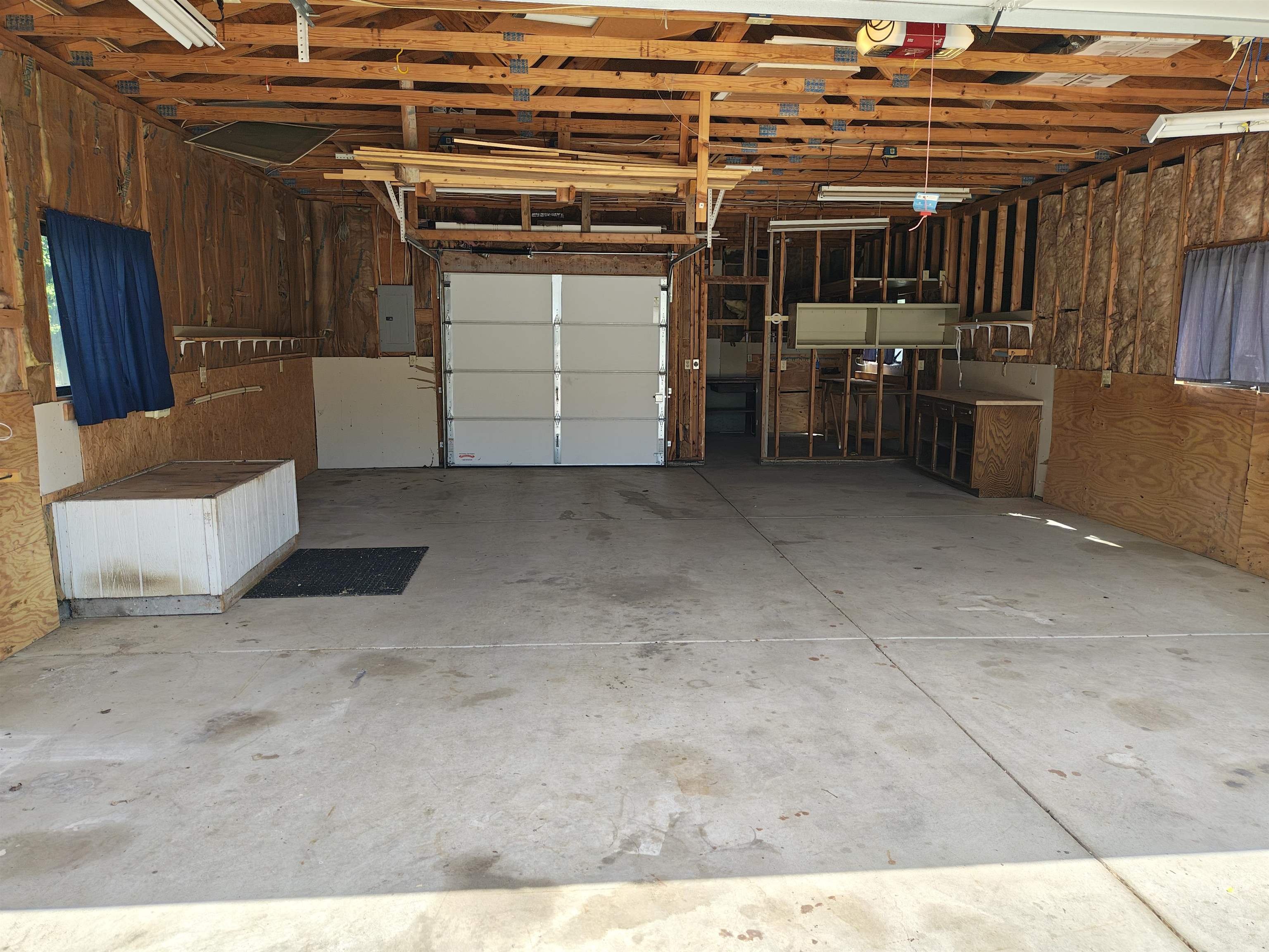 1828 S Millwood Street Wichita KS 67213