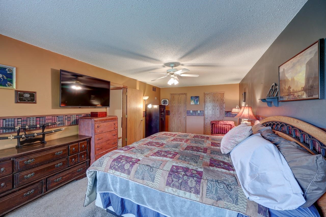 18071 65th Road Winfield KS 67156