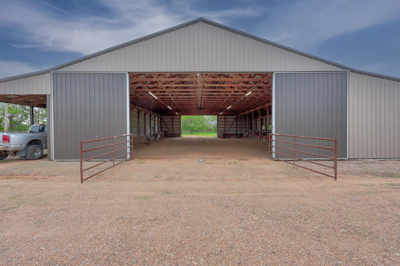 18071 65th Road Winfield KS 67156