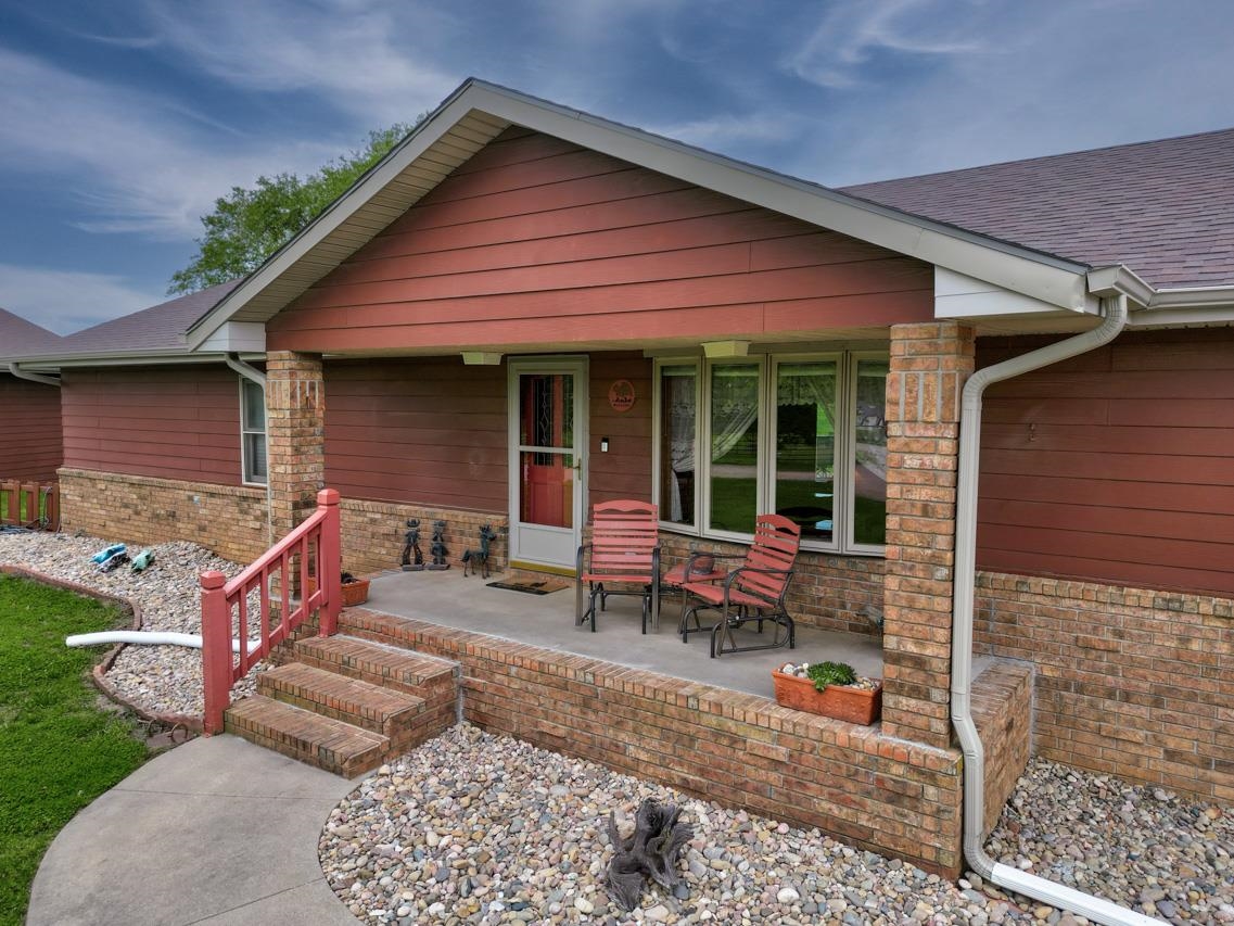18071 65th Road Winfield KS 67156