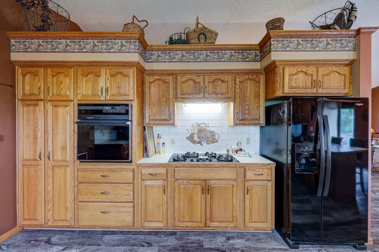 18071 65th Road Winfield KS 67156