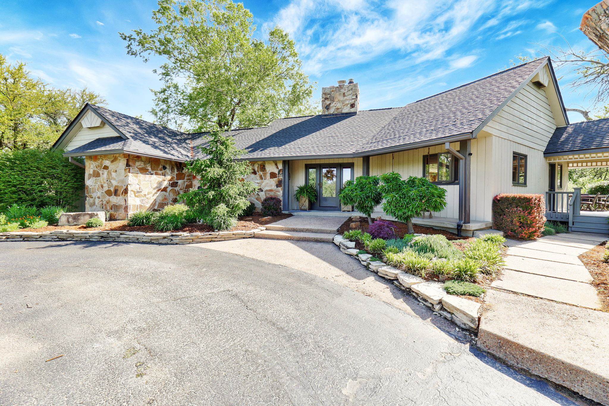 5924 E 93rd Street No Valley Center KS 67147