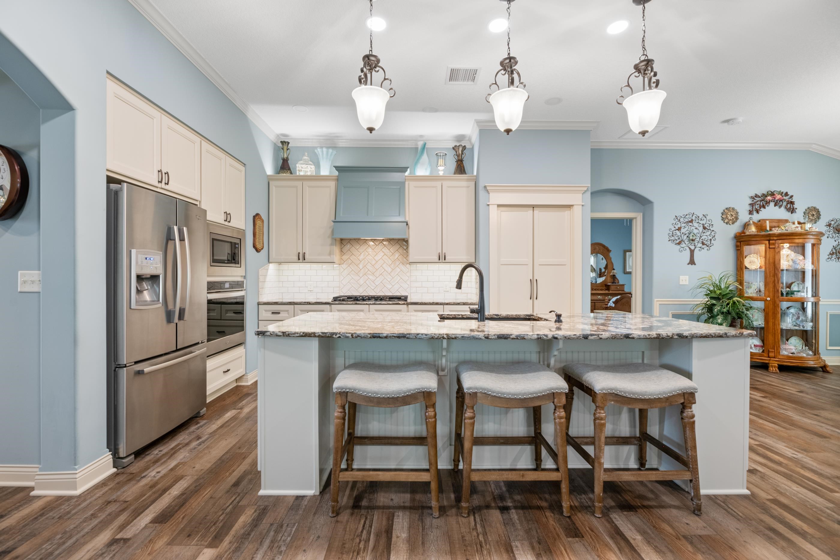 3632 N Lakeway Court Wichita KS 67205
