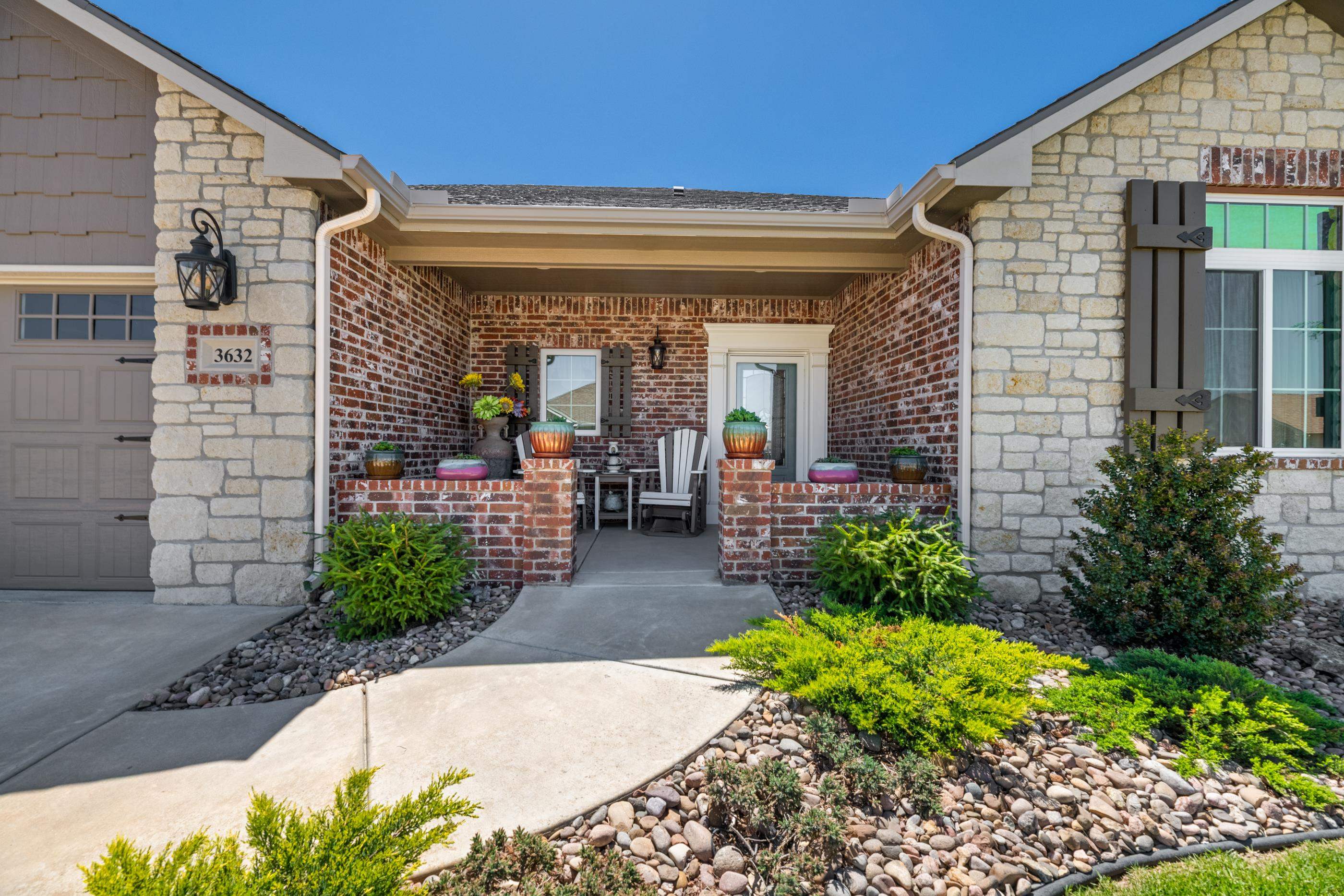 3632 N Lakeway Court Wichita KS 67205