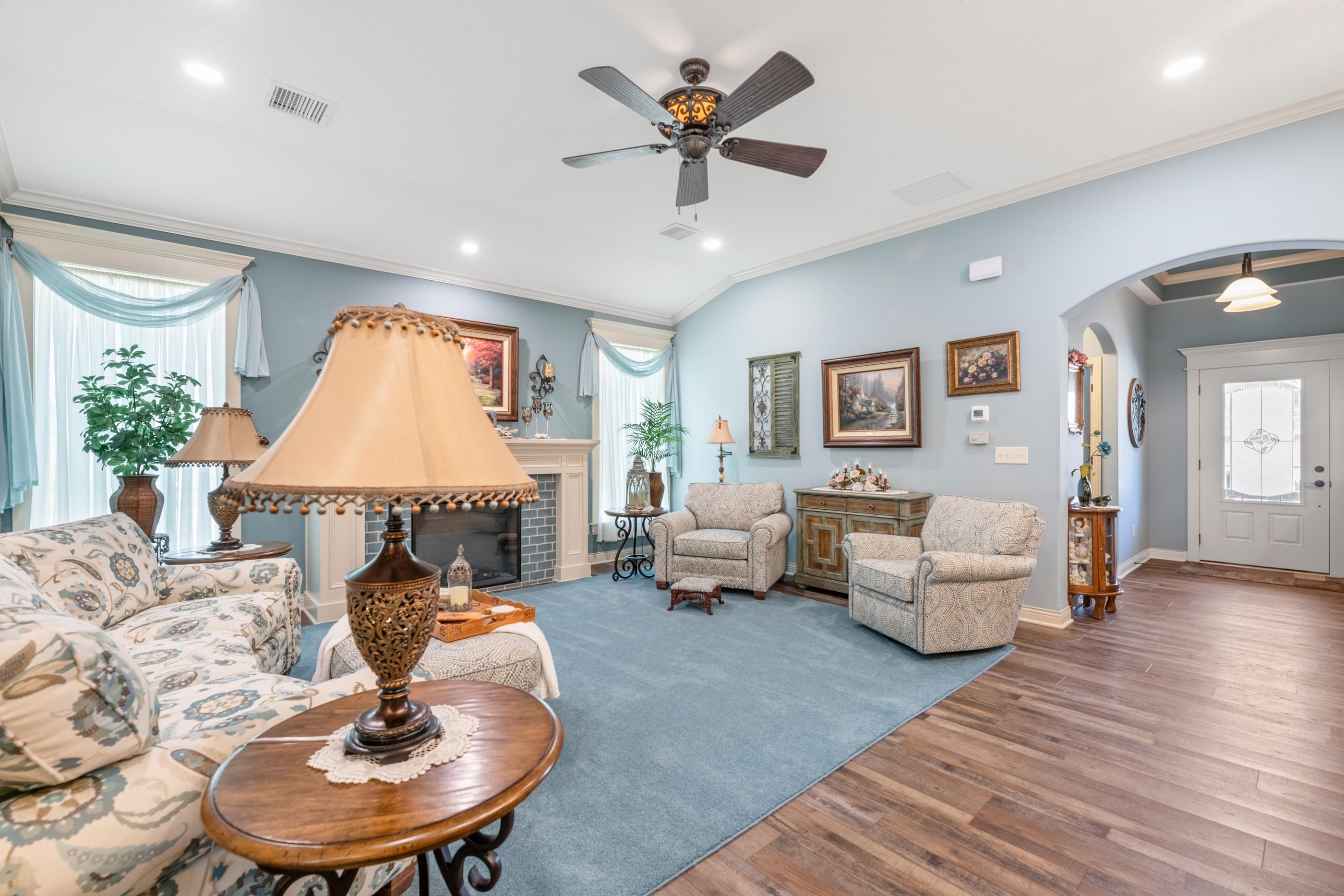 3632 N Lakeway Court Wichita KS 67205