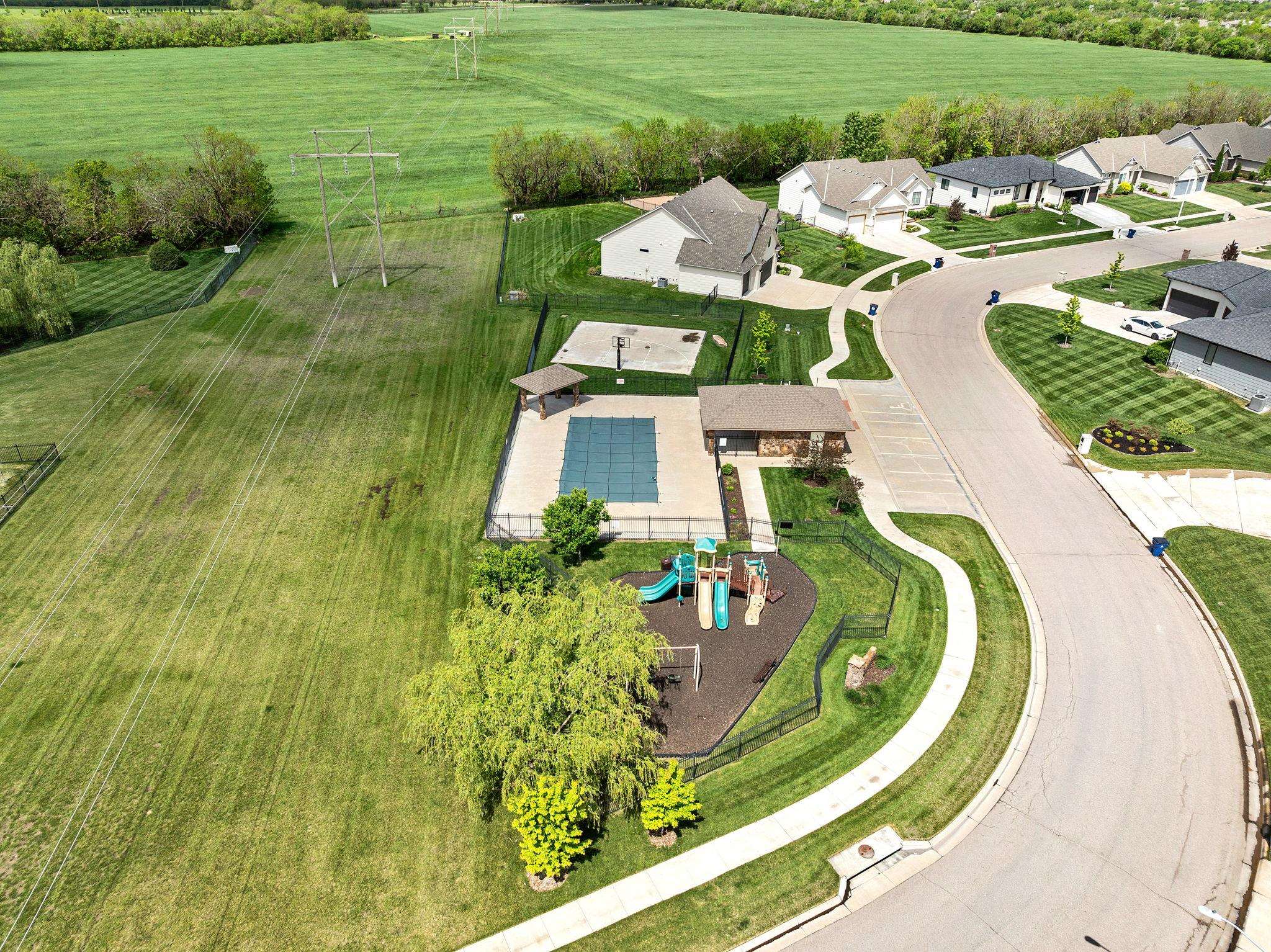 1538 N Shadow Rock Drive Andover KS 67002