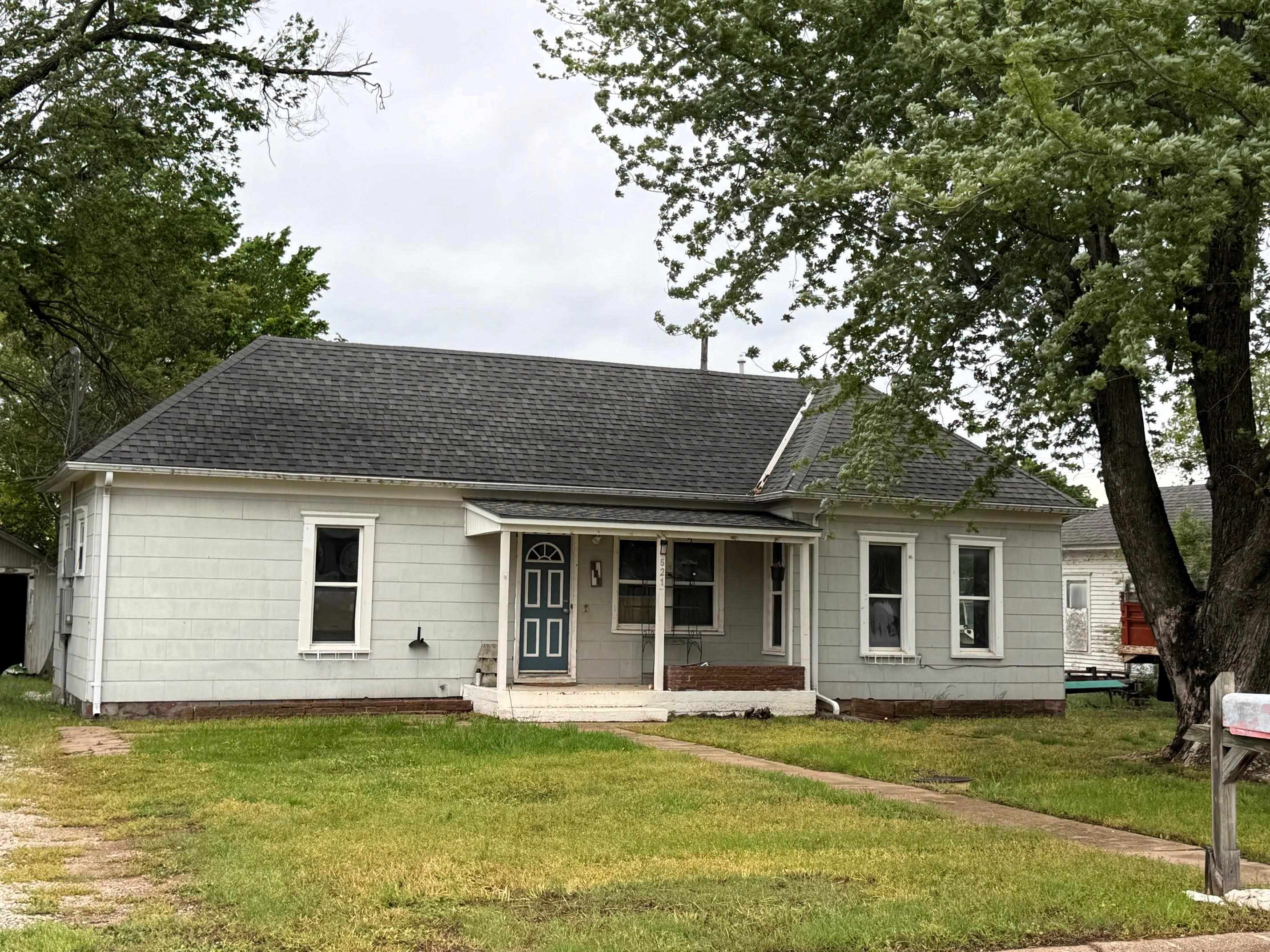 521 N Osage Street Caldwell KS 67022