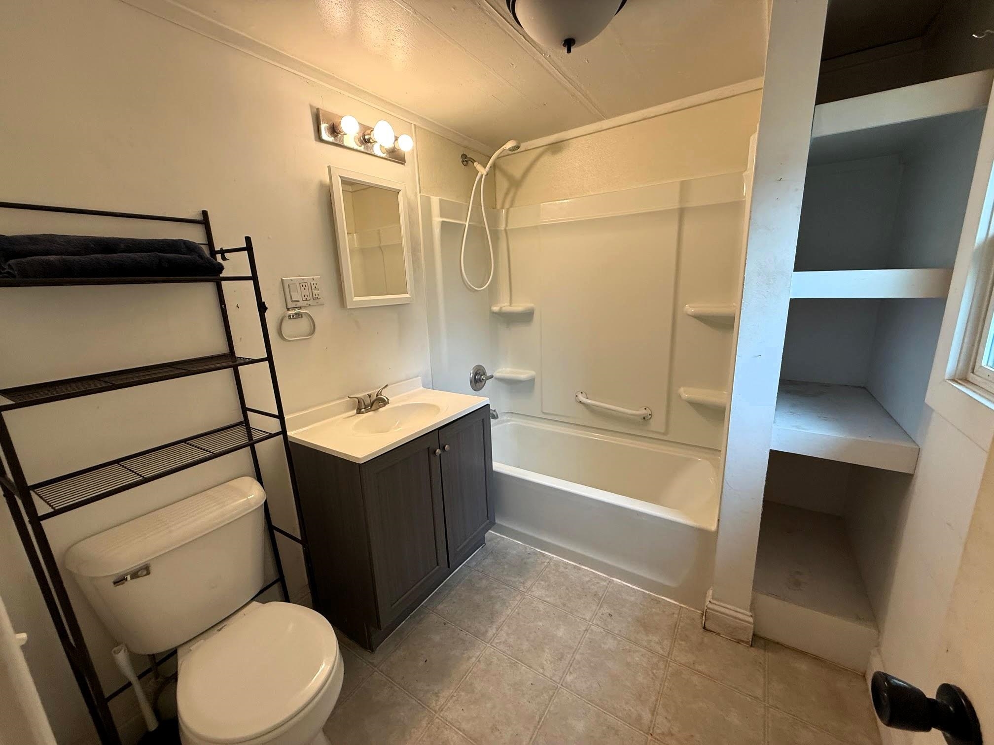 521 N Osage Street Caldwell KS 67022