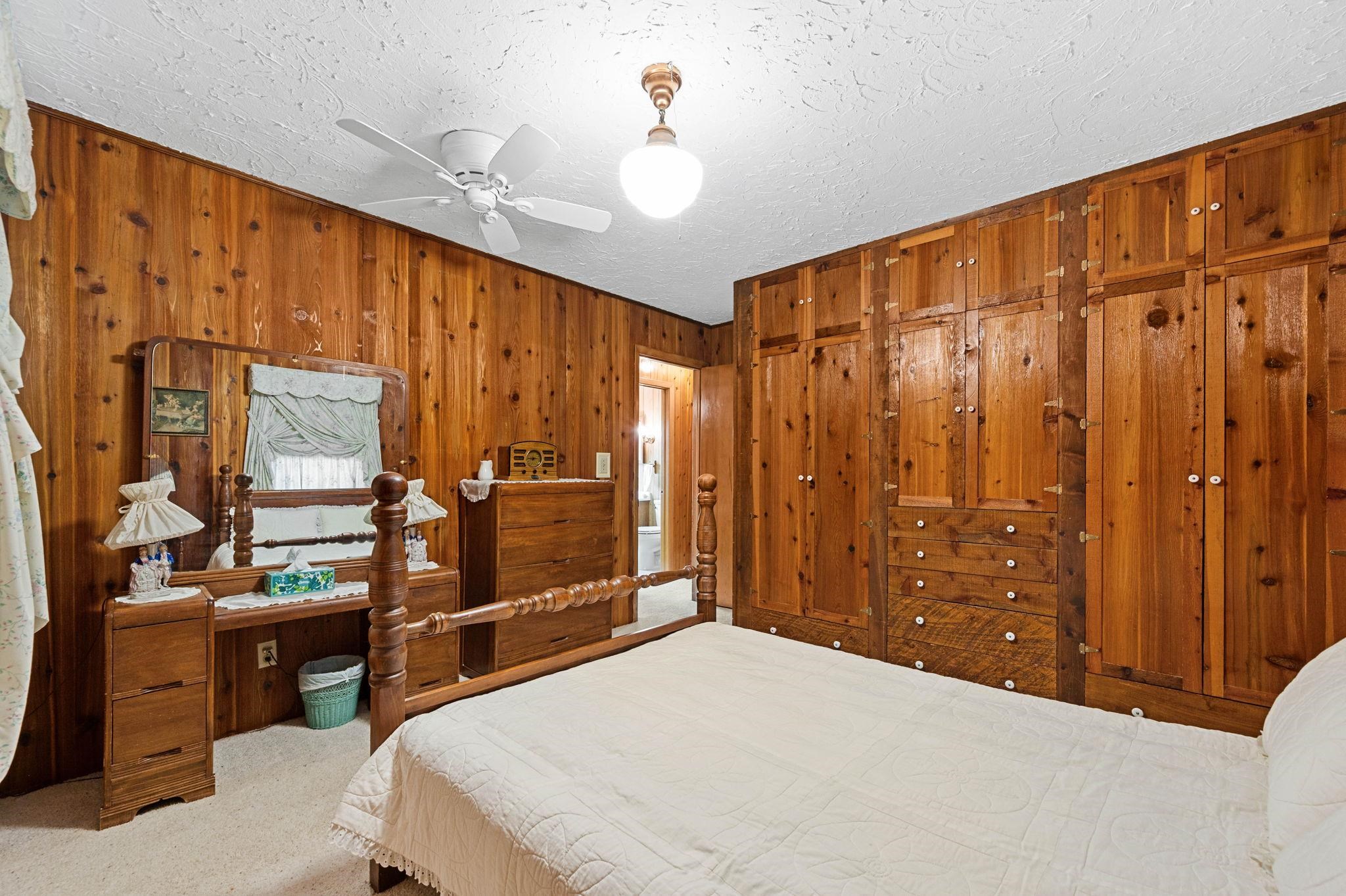 449 W 4th Street Haysville KS 67060