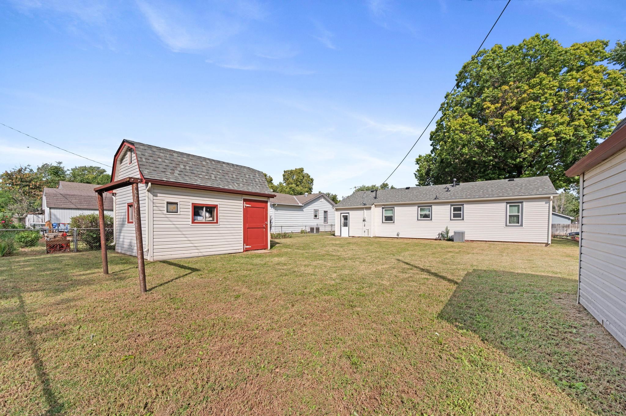 449 W 4th Street Haysville KS 67060