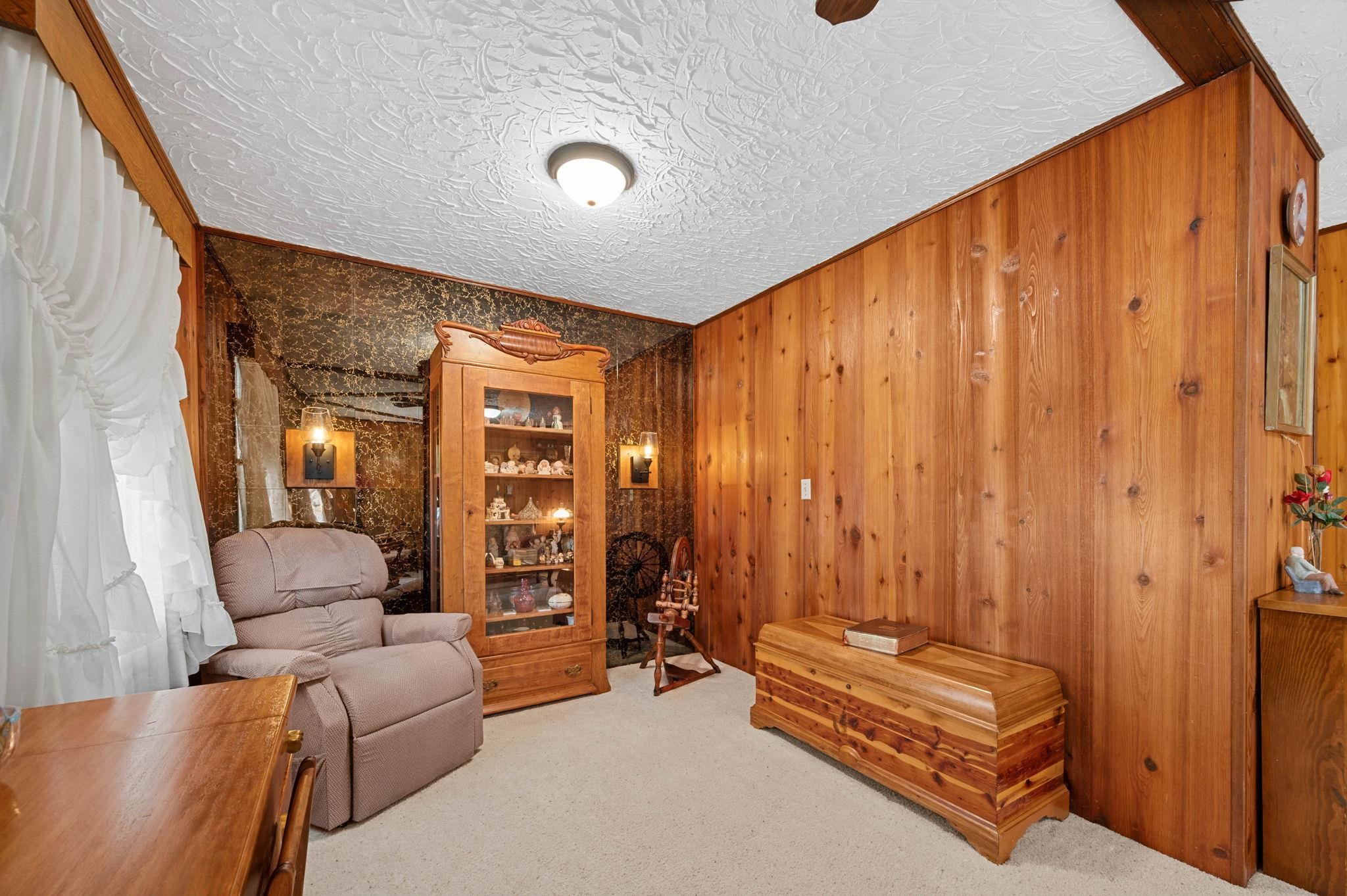 449 W 4th Street Haysville KS 67060