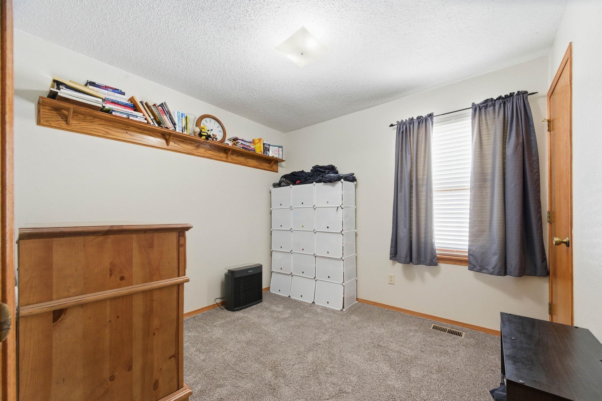 10407 E Countryside Circle Wichita KS 67207