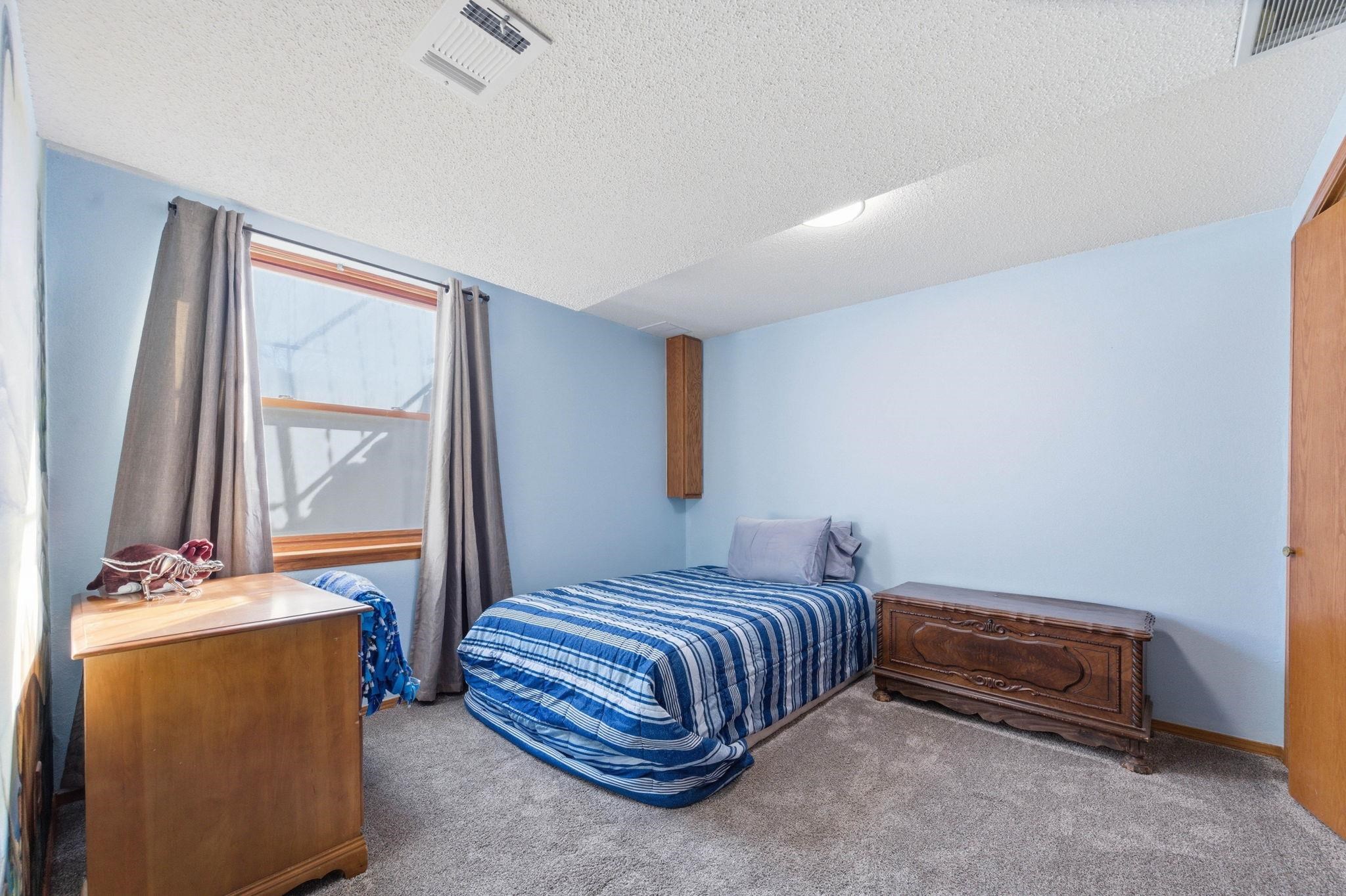 10407 E Countryside Circle Wichita KS 67207