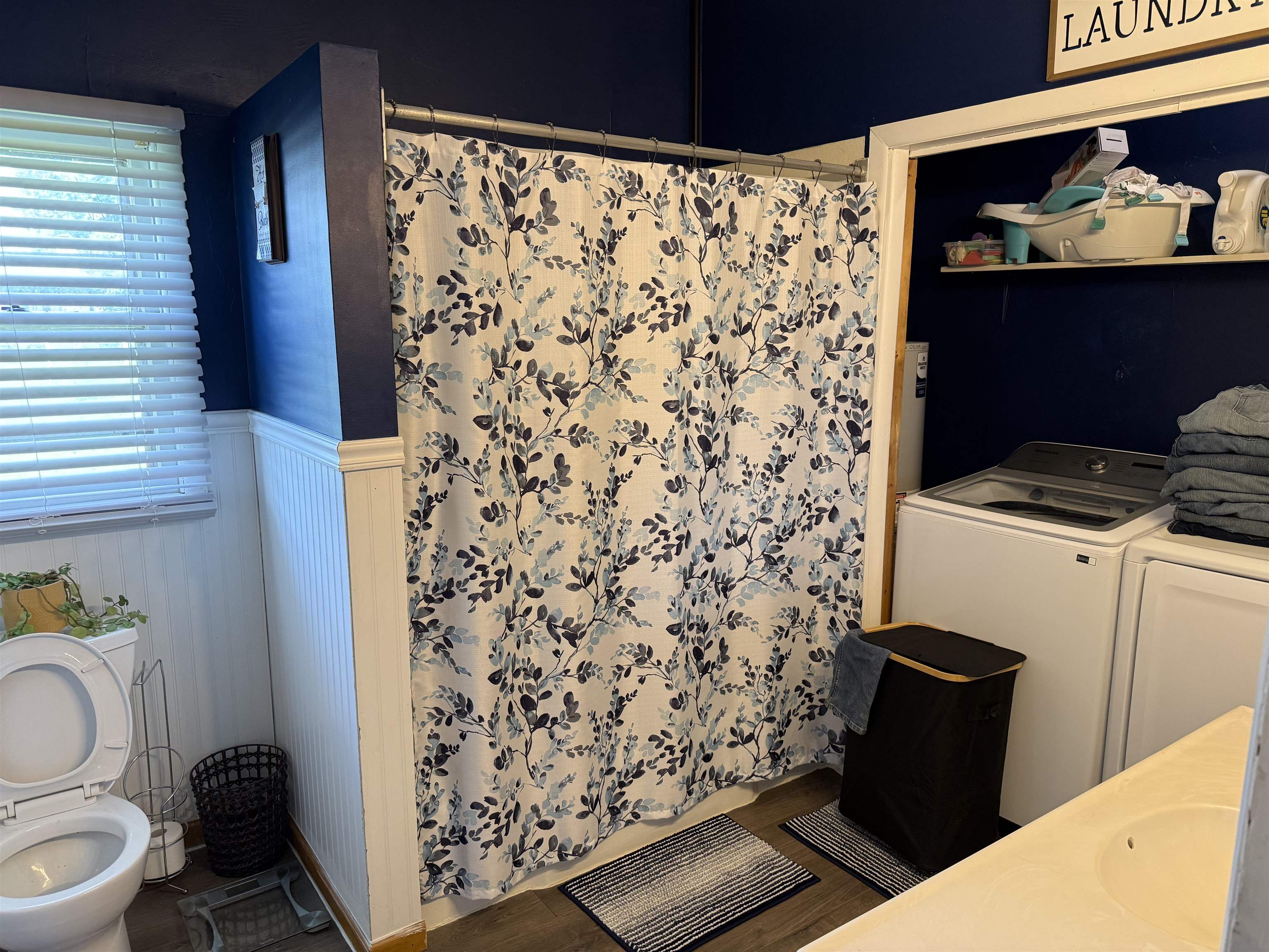 2120 Pine Street Harper KS 67058