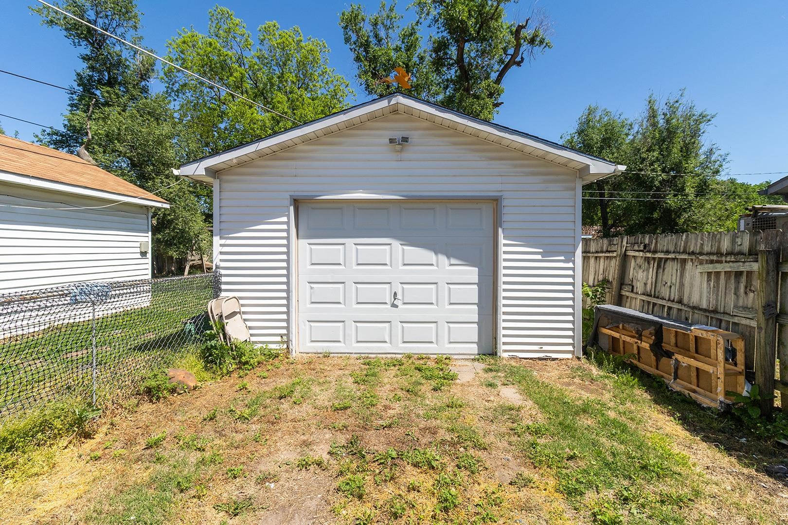 3152 N Wellington Place Wichita KS 67204