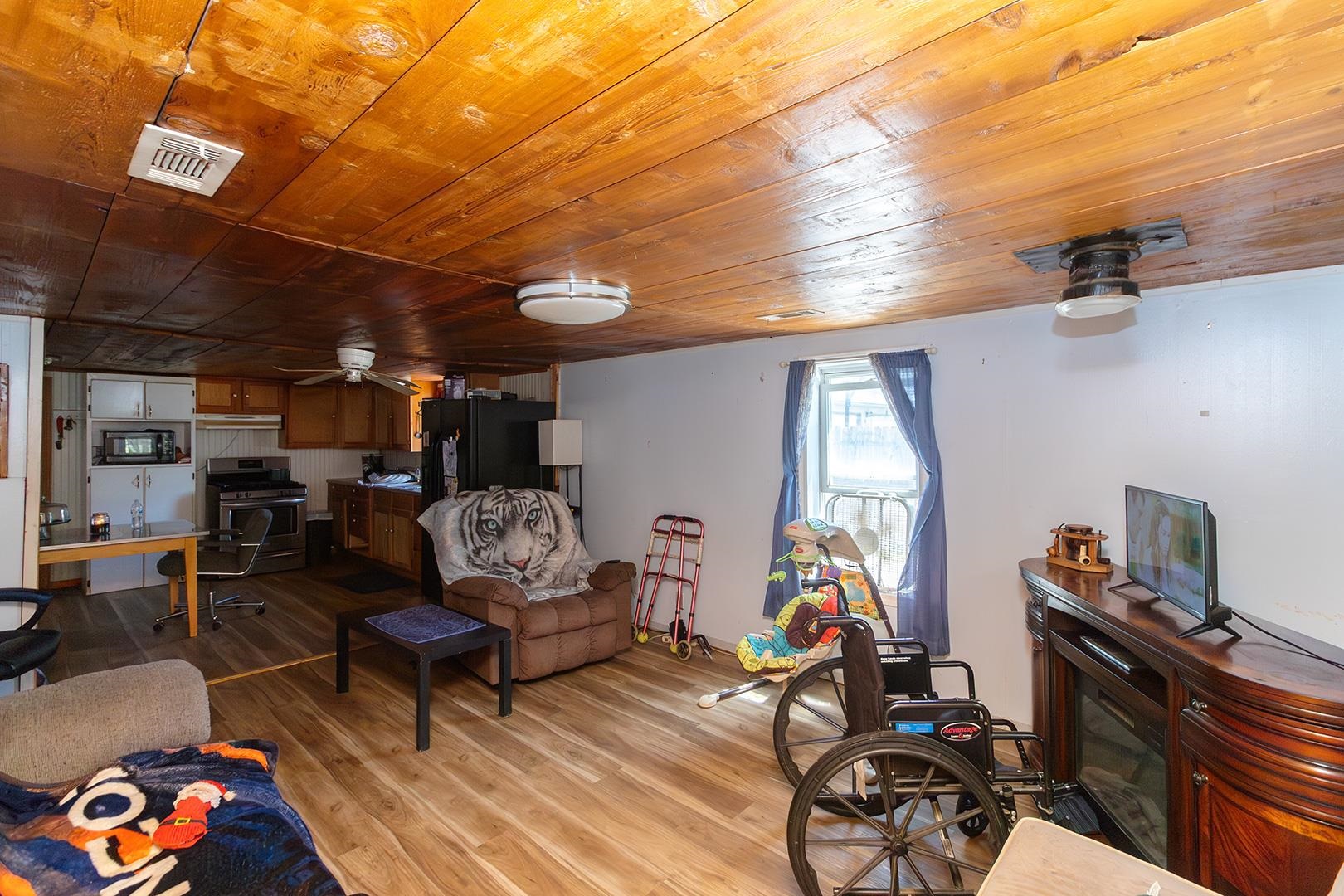 3152 N Wellington Place Wichita KS 67204