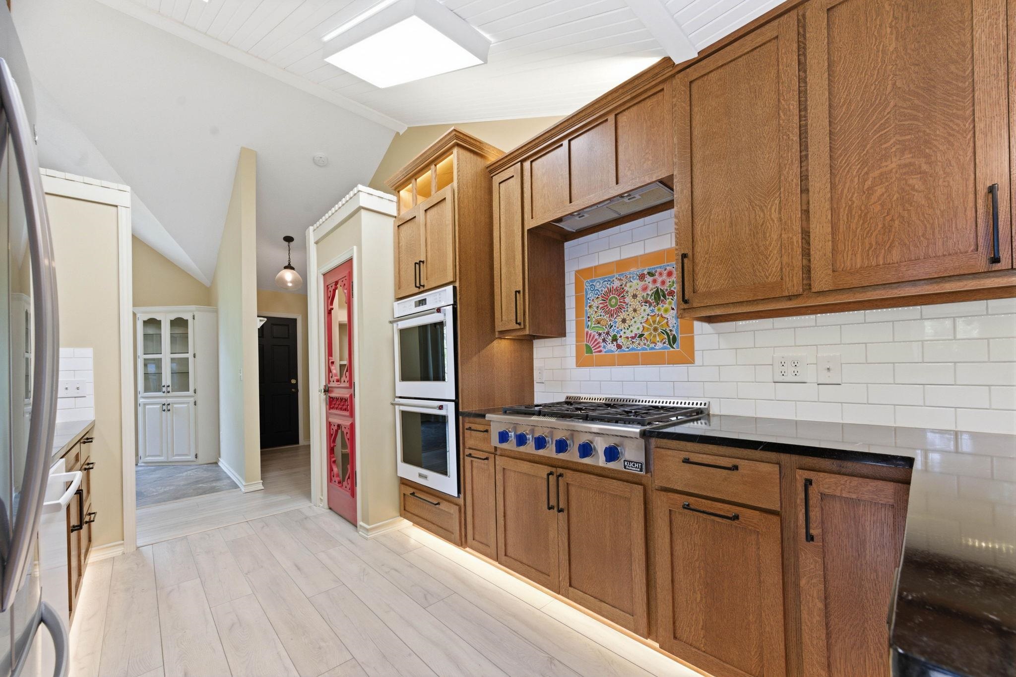 1226 N Briarwood Court Derby KS 67037