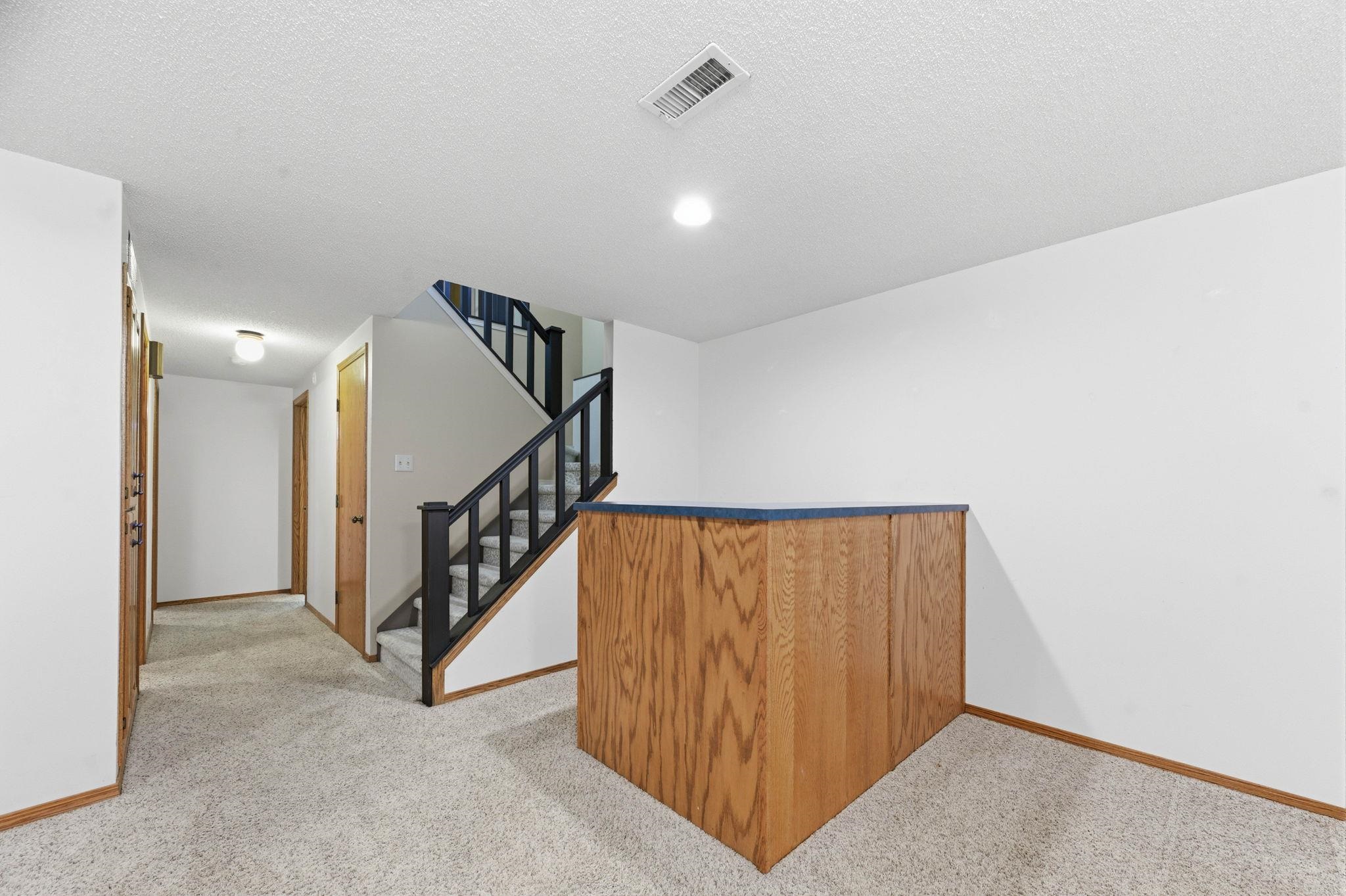 1226 N Briarwood Court Derby KS 67037
