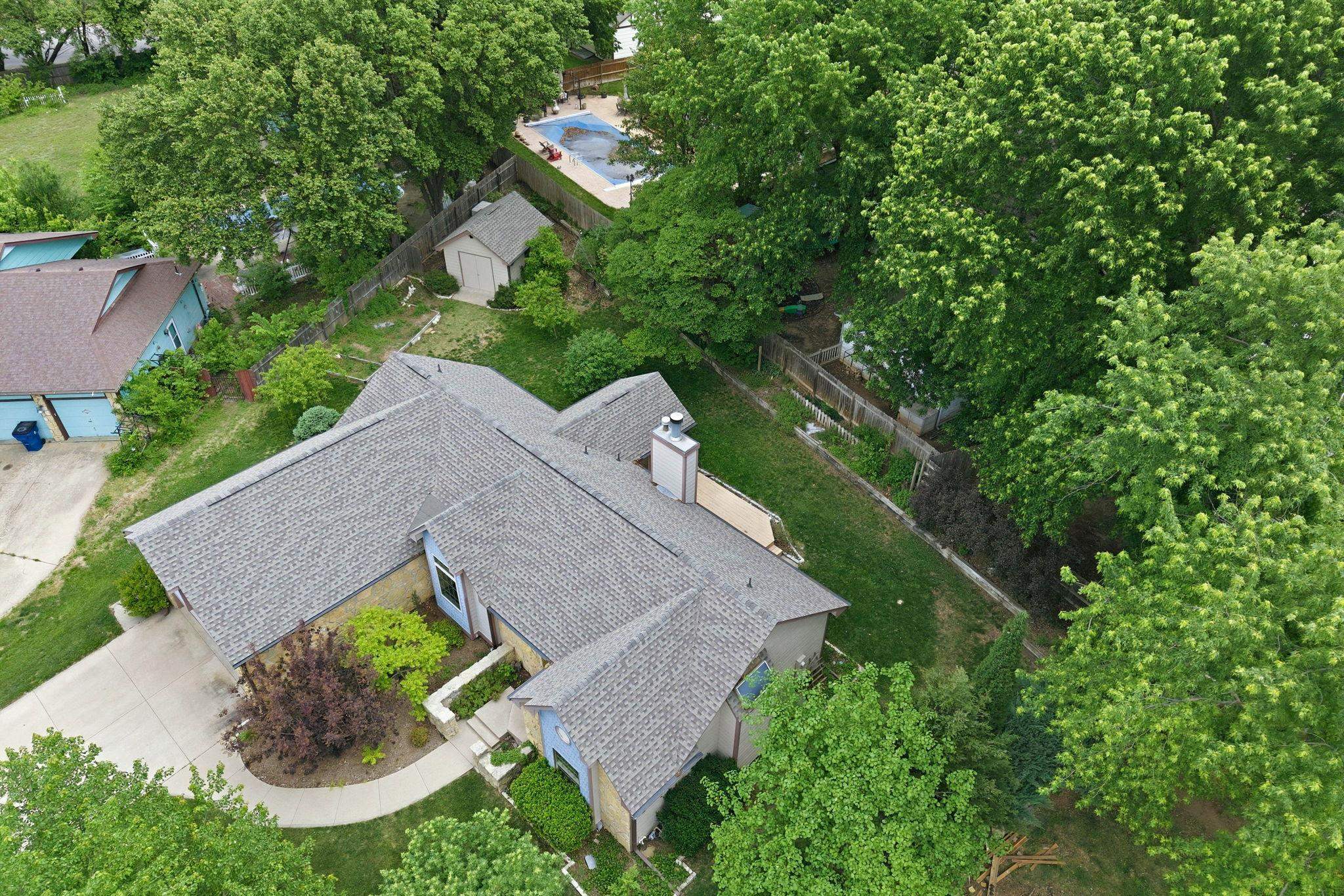 1226 N Briarwood Court Derby KS 67037