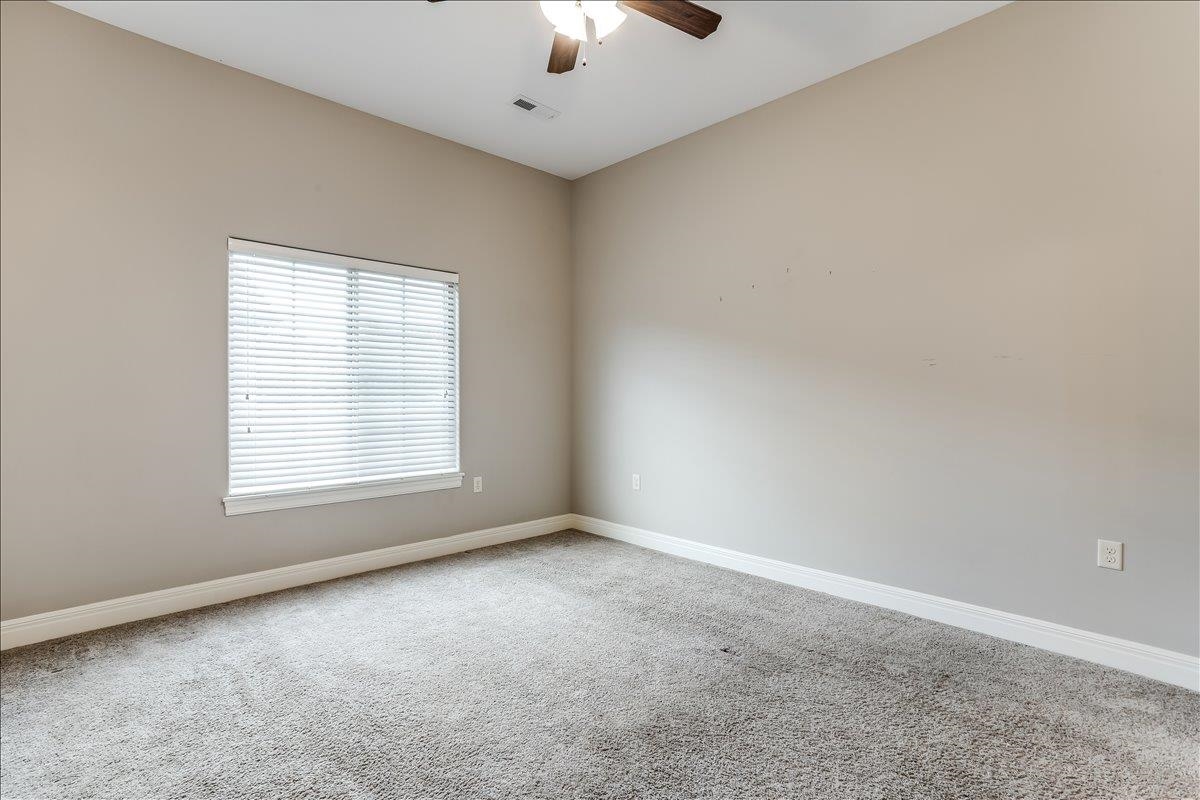 139 N Sheridan Avenue Valley Center KS 67147