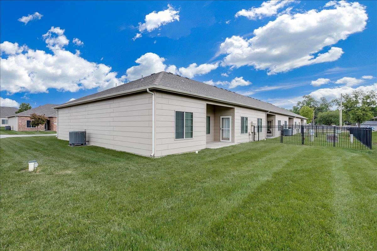 139 N Sheridan Avenue Valley Center KS 67147