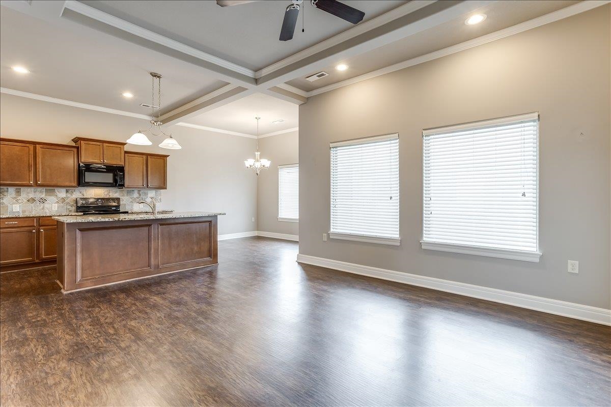 139 N Sheridan Avenue Valley Center KS 67147
