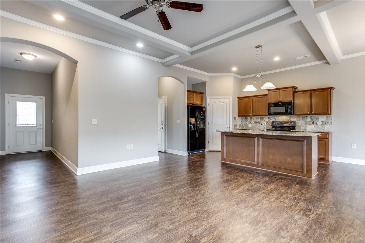 139 N Sheridan Avenue Valley Center KS 67147
