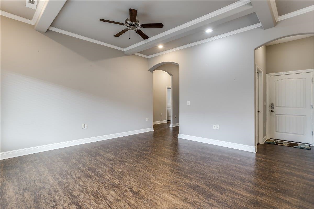 139 N Sheridan Avenue Valley Center KS 67147