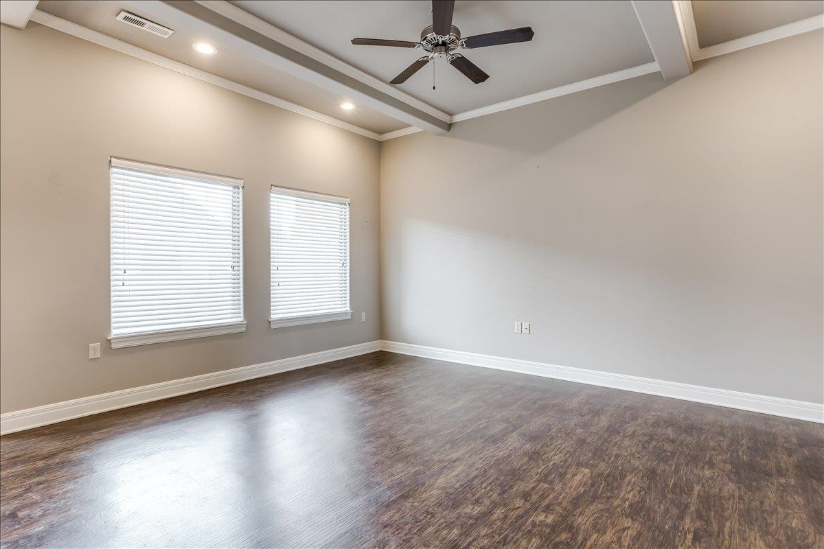 139 N Sheridan Avenue Valley Center KS 67147