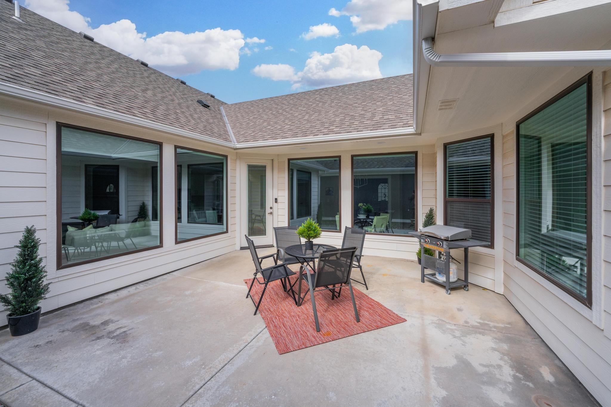 128 S Legacy Way Andover KS 67002