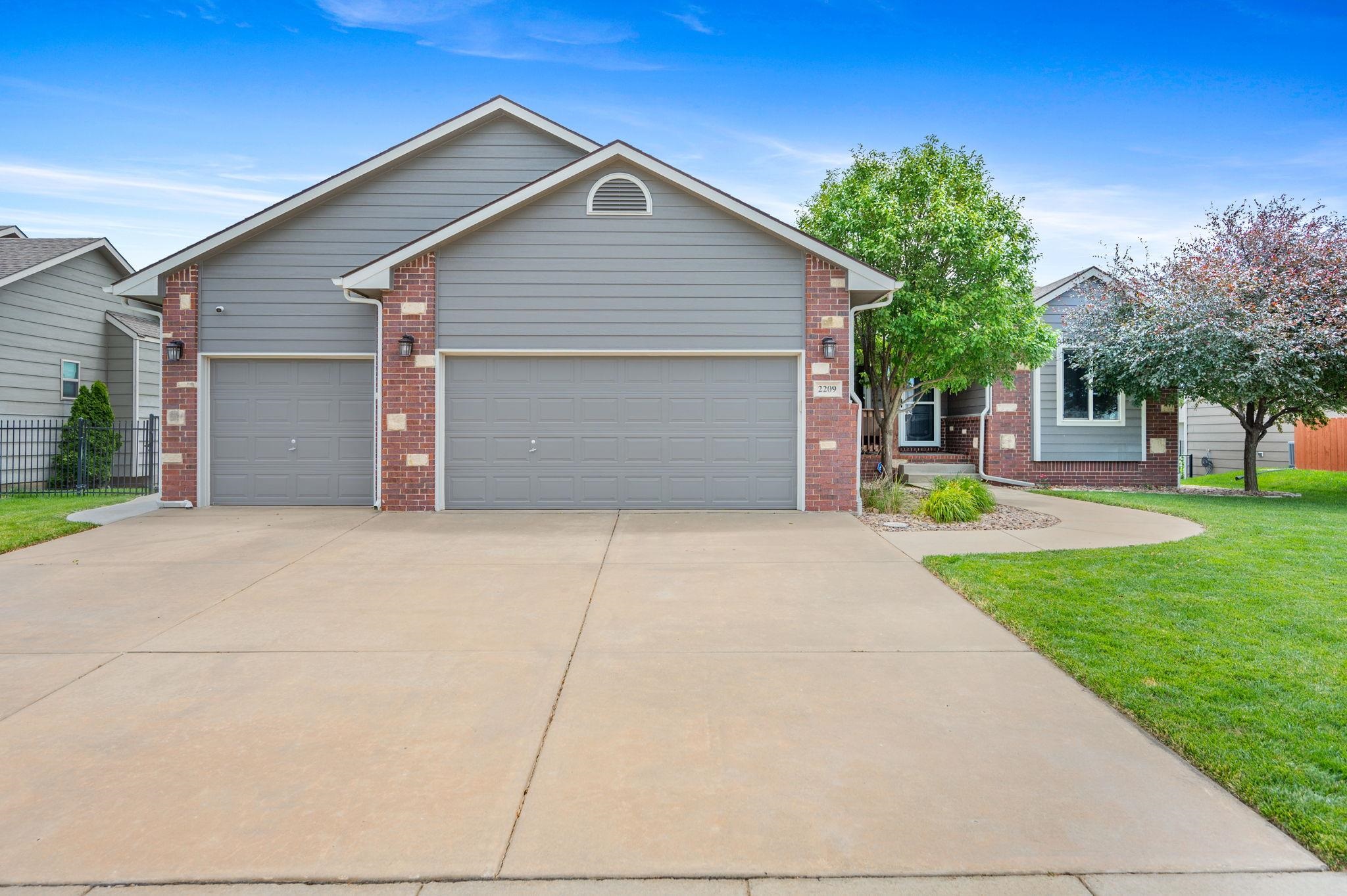 2209 E Dory Street Goddard KS 67052-8644