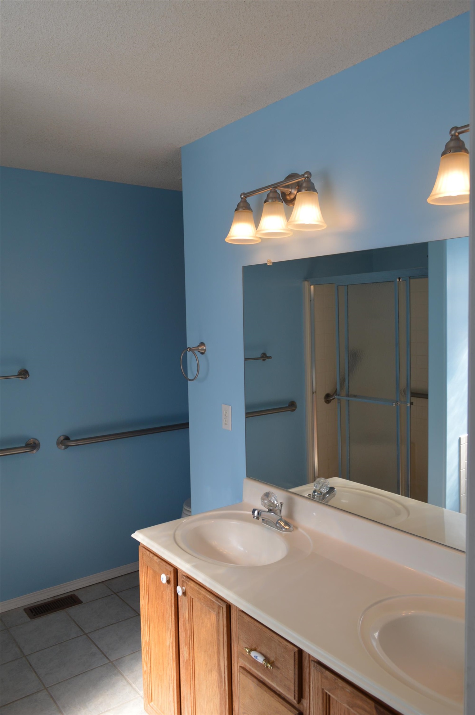10316 E Osie Circle Wichita KS 67207