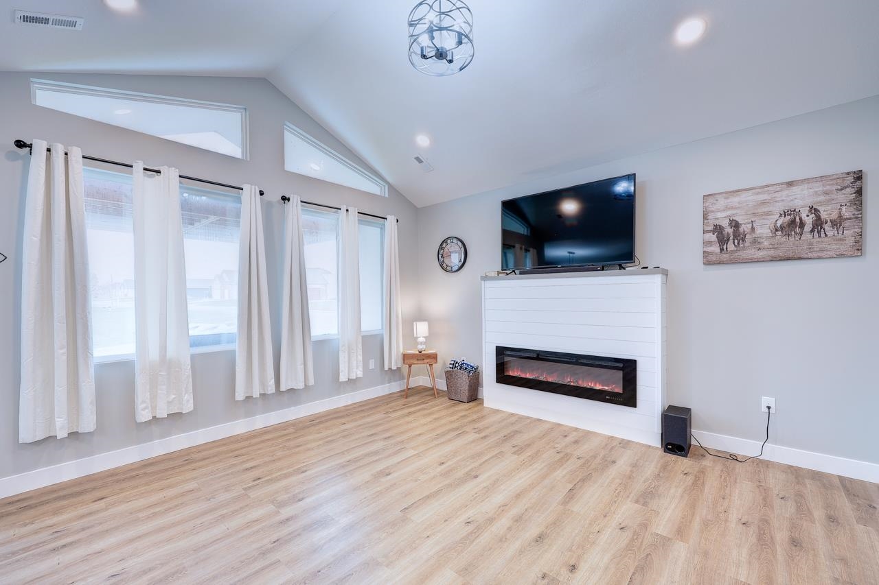 1205 E Park Glen Court Clearwater KS 67026